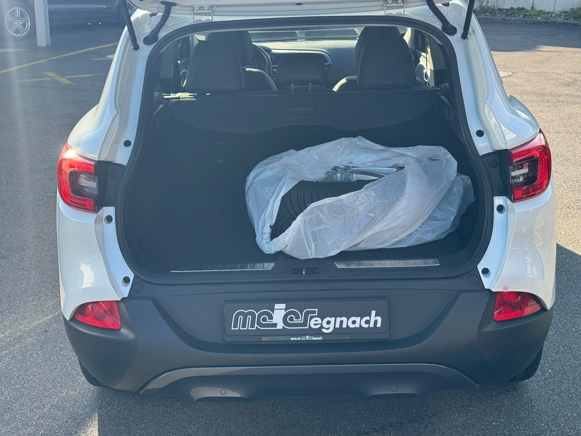 RENAULT Kadjar 1.2 16V Turbo Bose-image-7