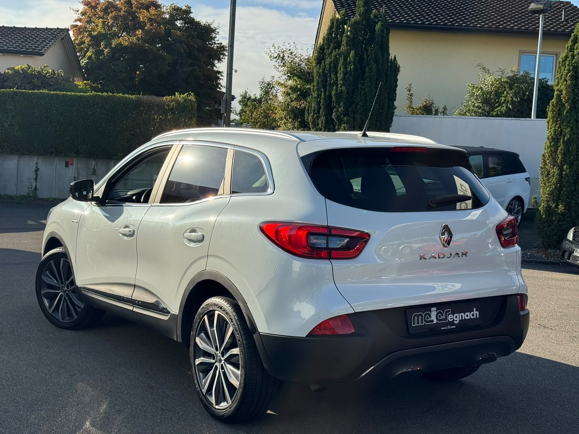 RENAULT Kadjar 1.2 16V Turbo Bose-image-5