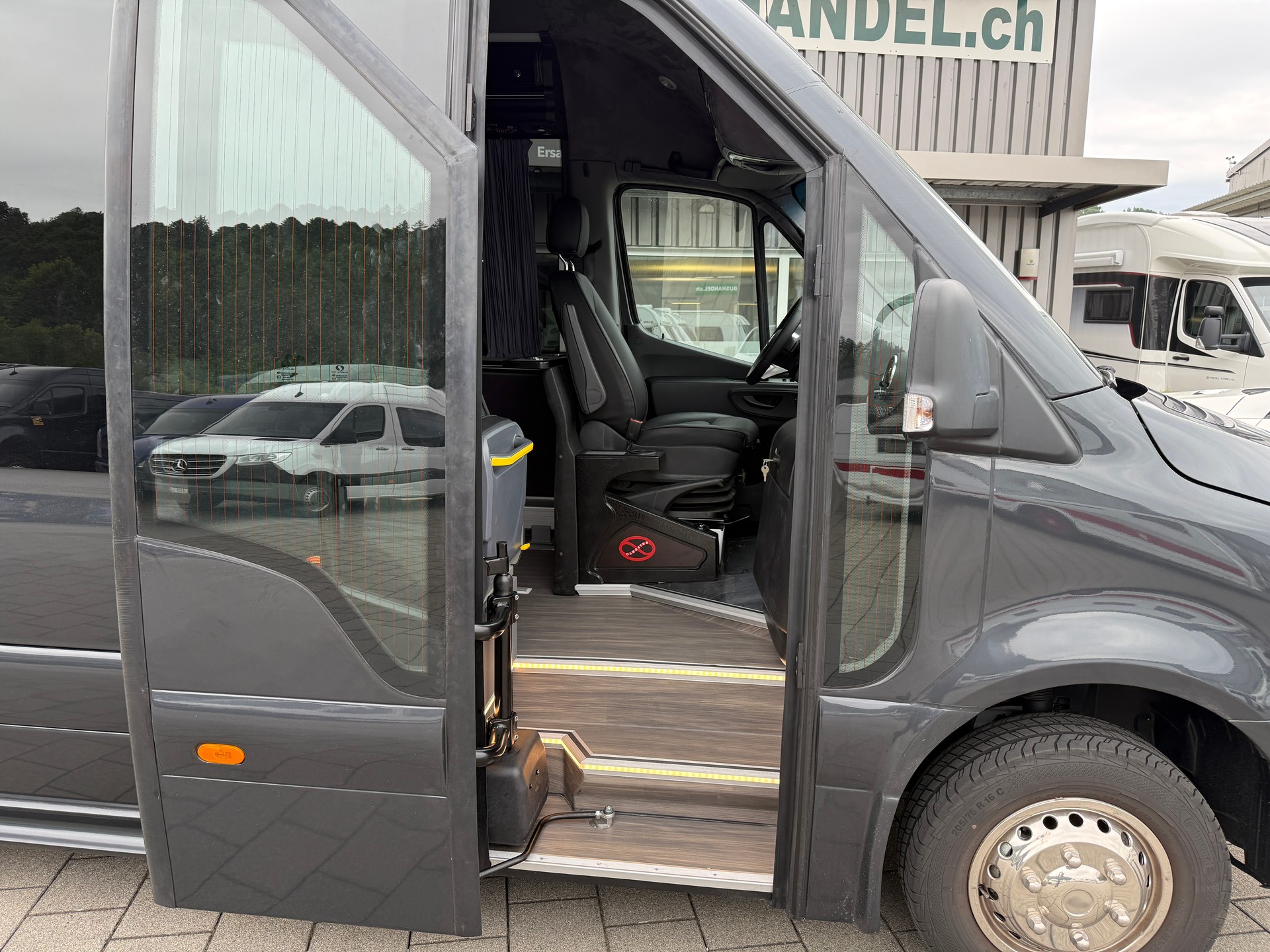 MERCEDES-BENZ Sprinter 519 CDI Lang 9G-TRONIC-image-5