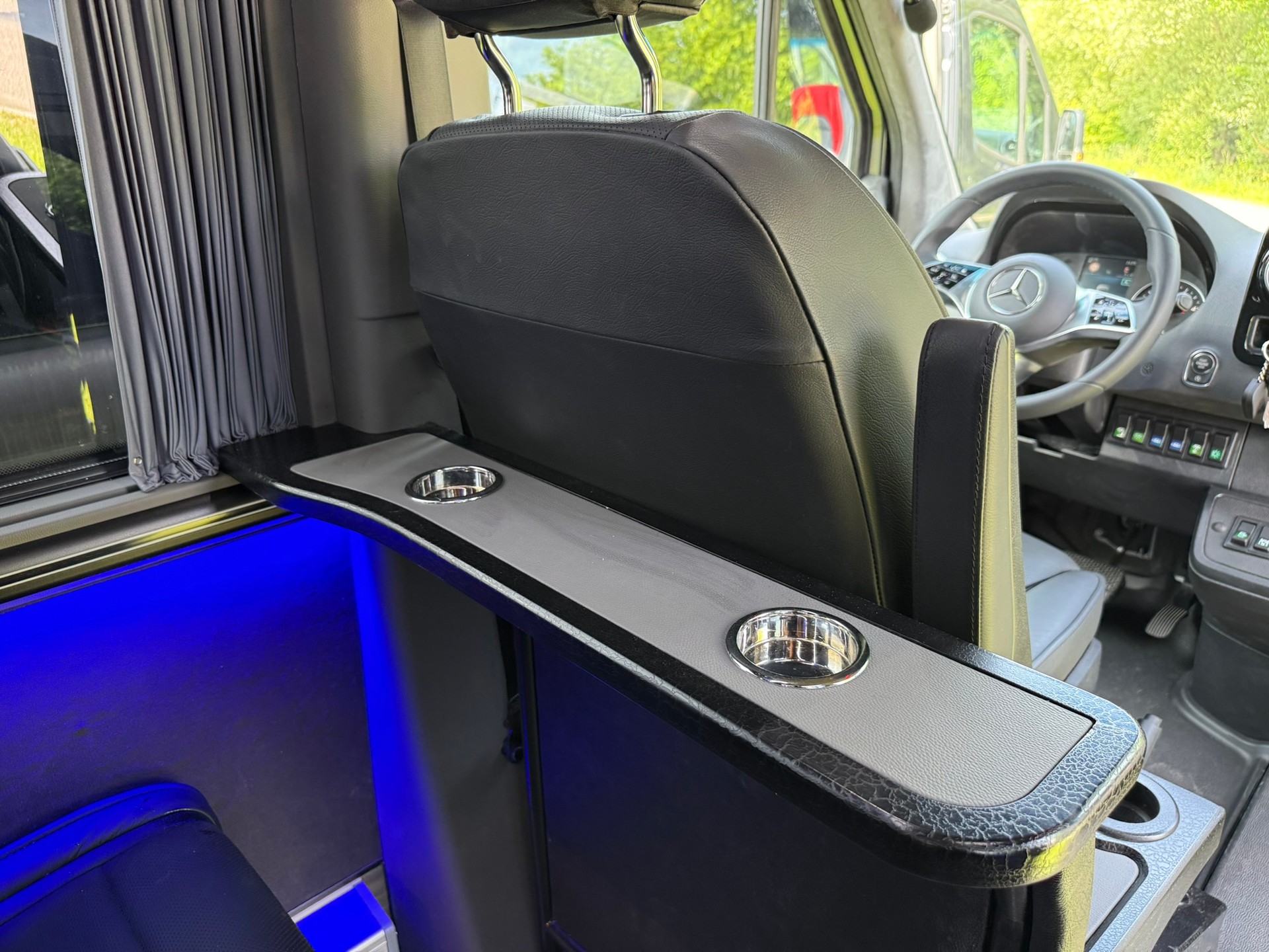 MERCEDES-BENZ Sprinter 519 CDI Lang 9G-TRONIC-image-8