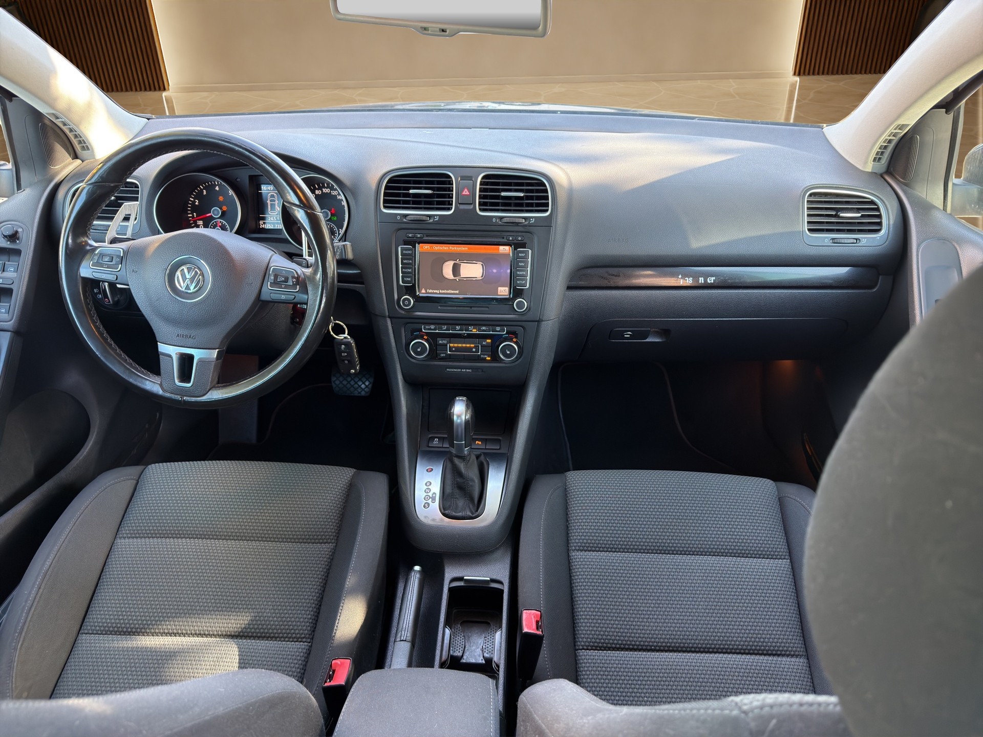 VW Golf 1.4 TSI Trendline DSG-image-7