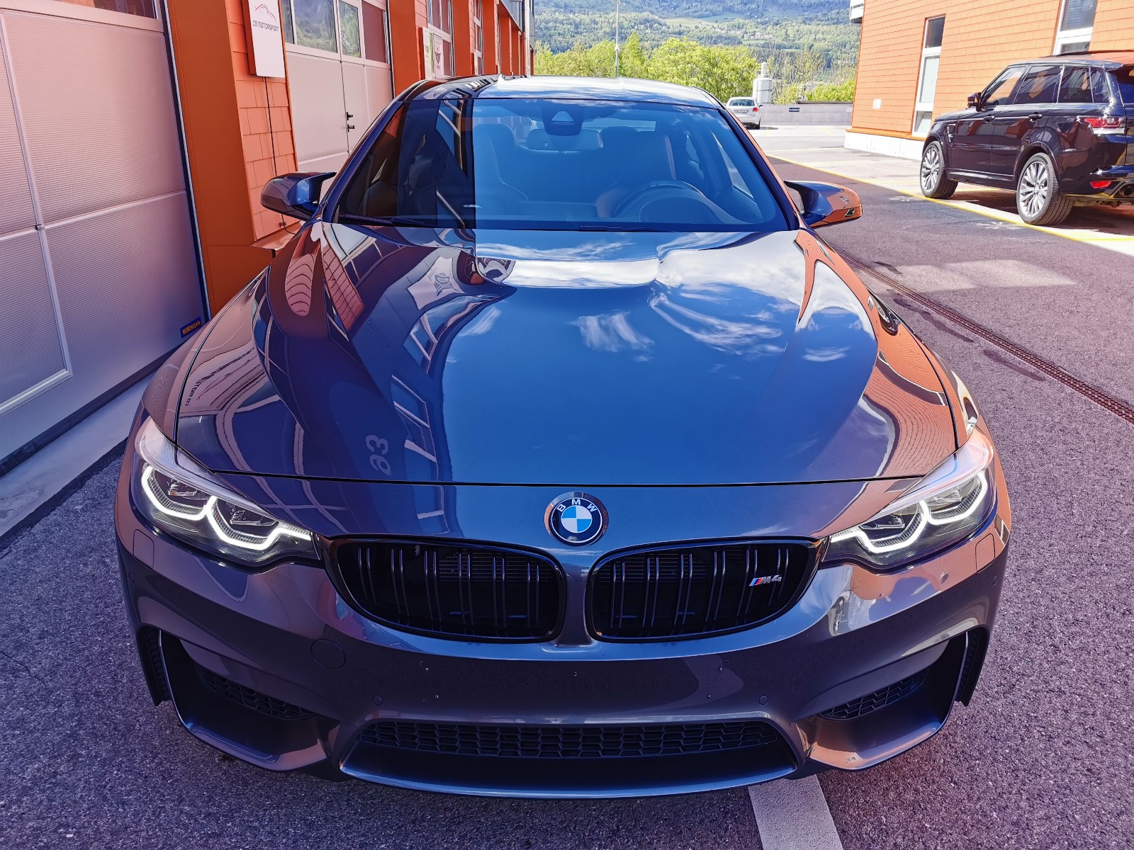 BMW M4 Competition-image-2