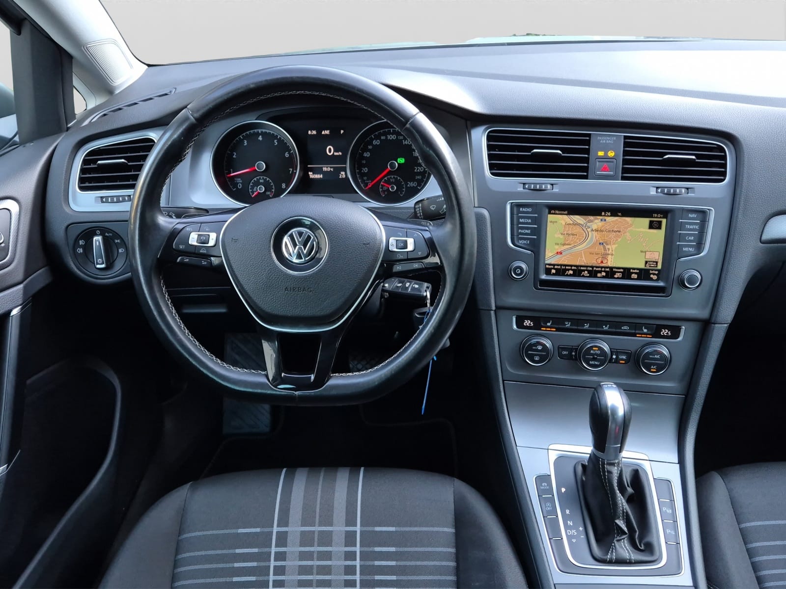 VW Golf 1.4 TSI Lounge DSG-image-13