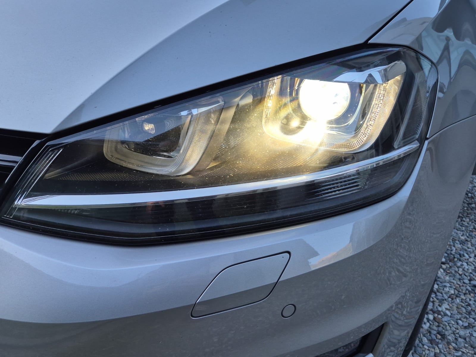 VW Golf 1.4 TSI Lounge DSG-image-1