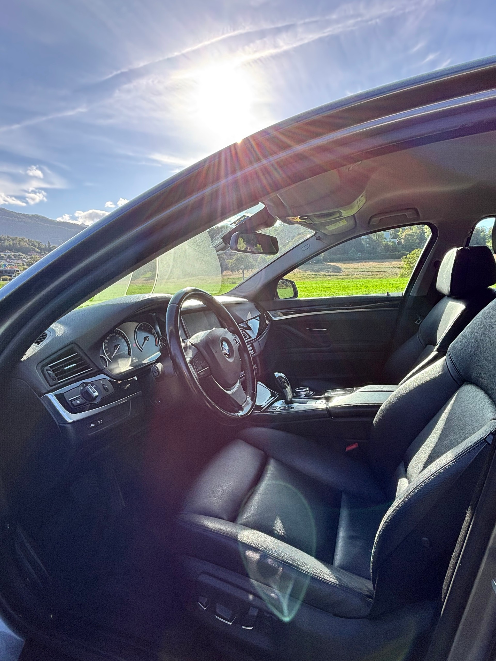 BMW 520d xDrive-image-7