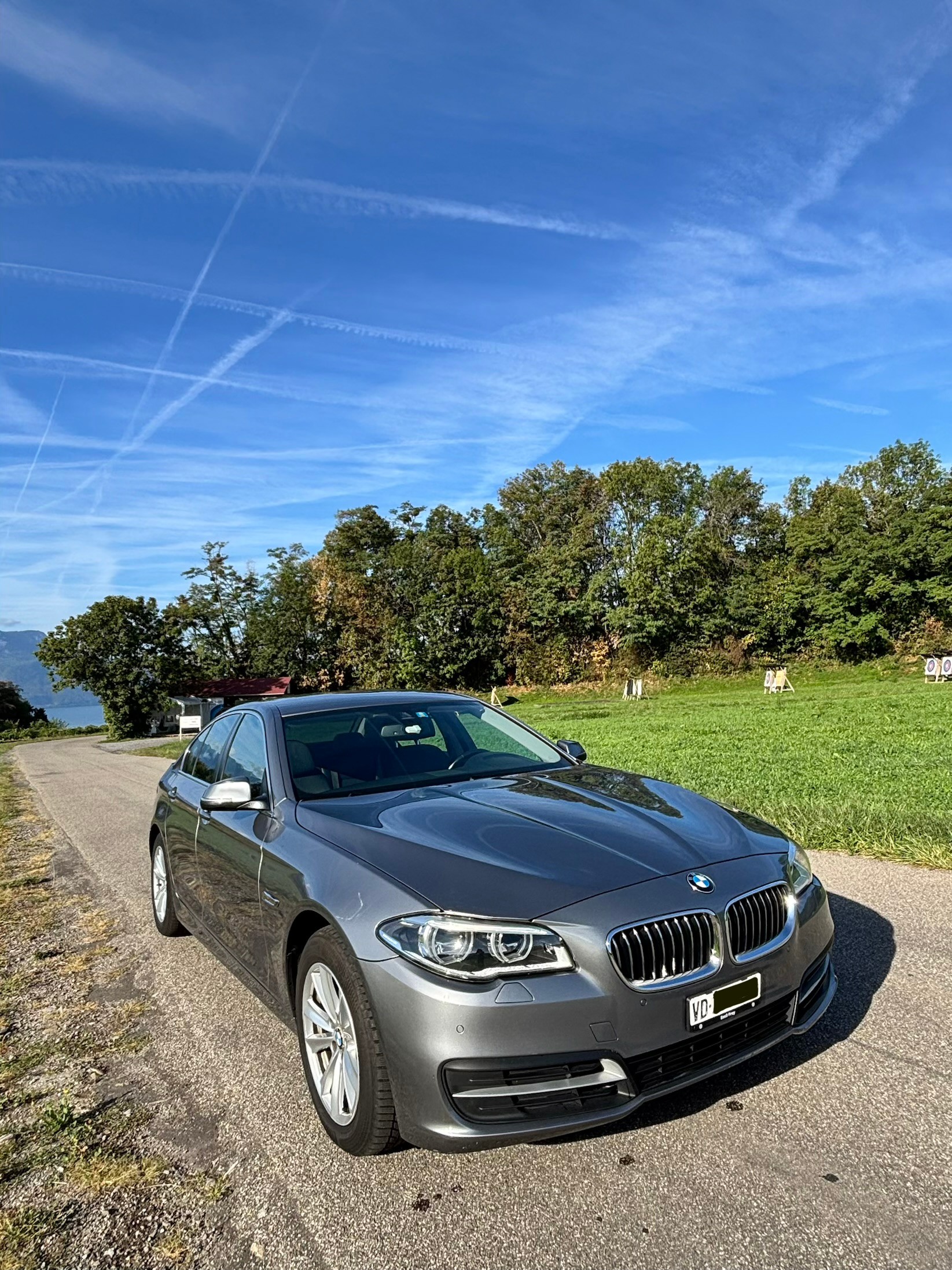 BMW 520d xDrive-image-5