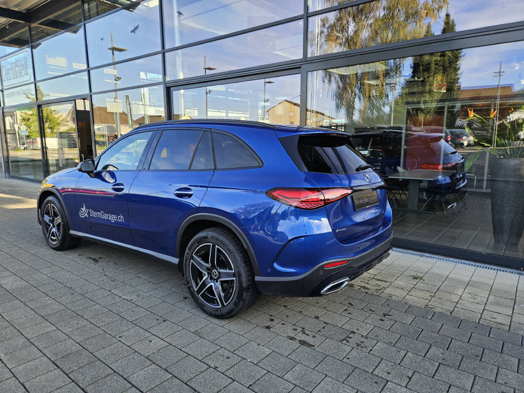 MERCEDES-BENZ GLC 300 d 4Matic AMG Line-showroom-element-2