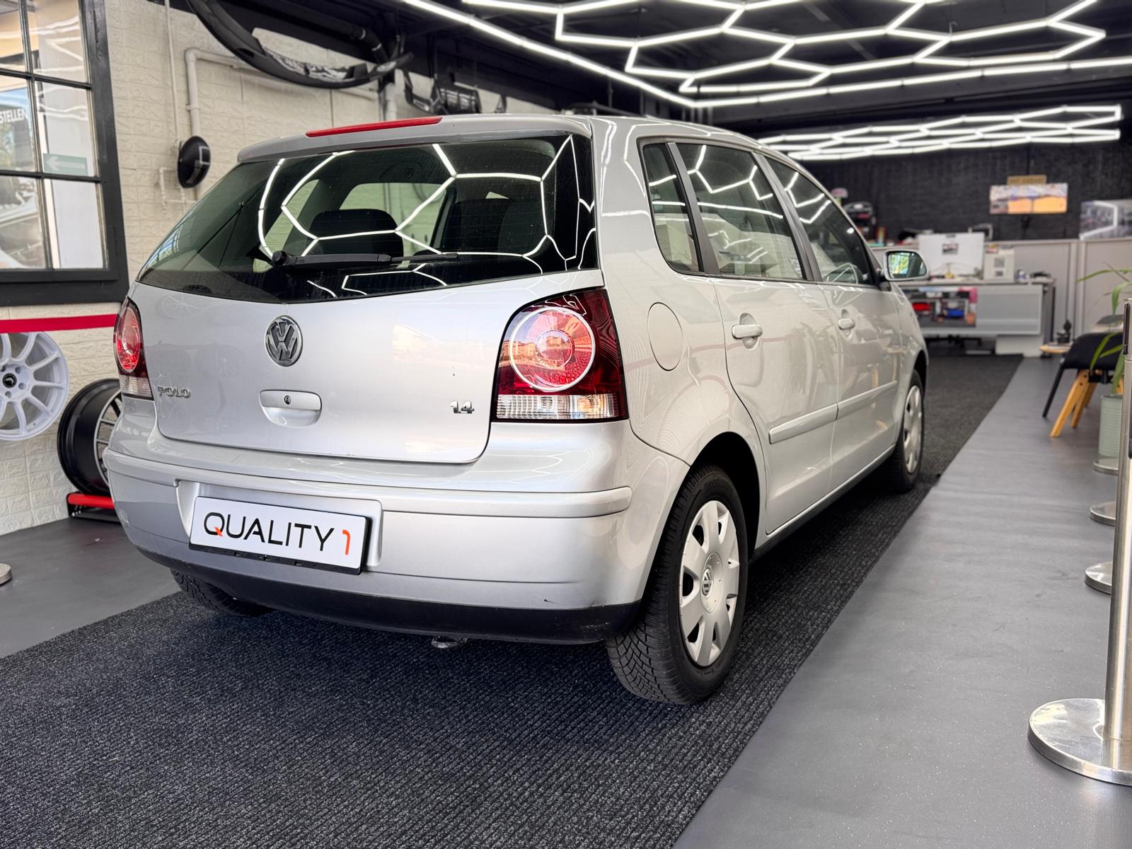 VW Polo 1.4 16V Comfortline-image-5