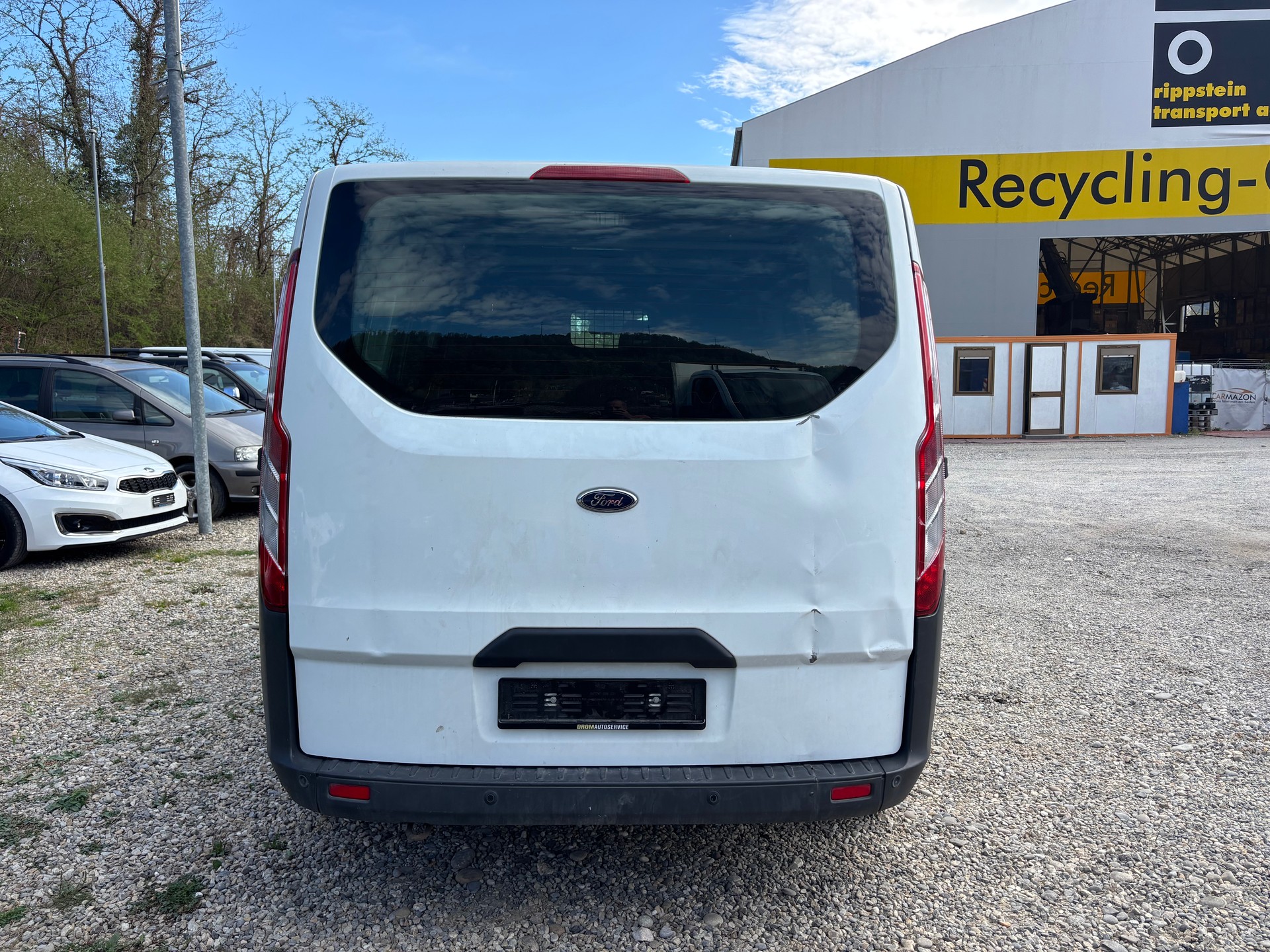 FORD Transit Custom Van 310 L1H1 Trend SelectShift A-image-5
