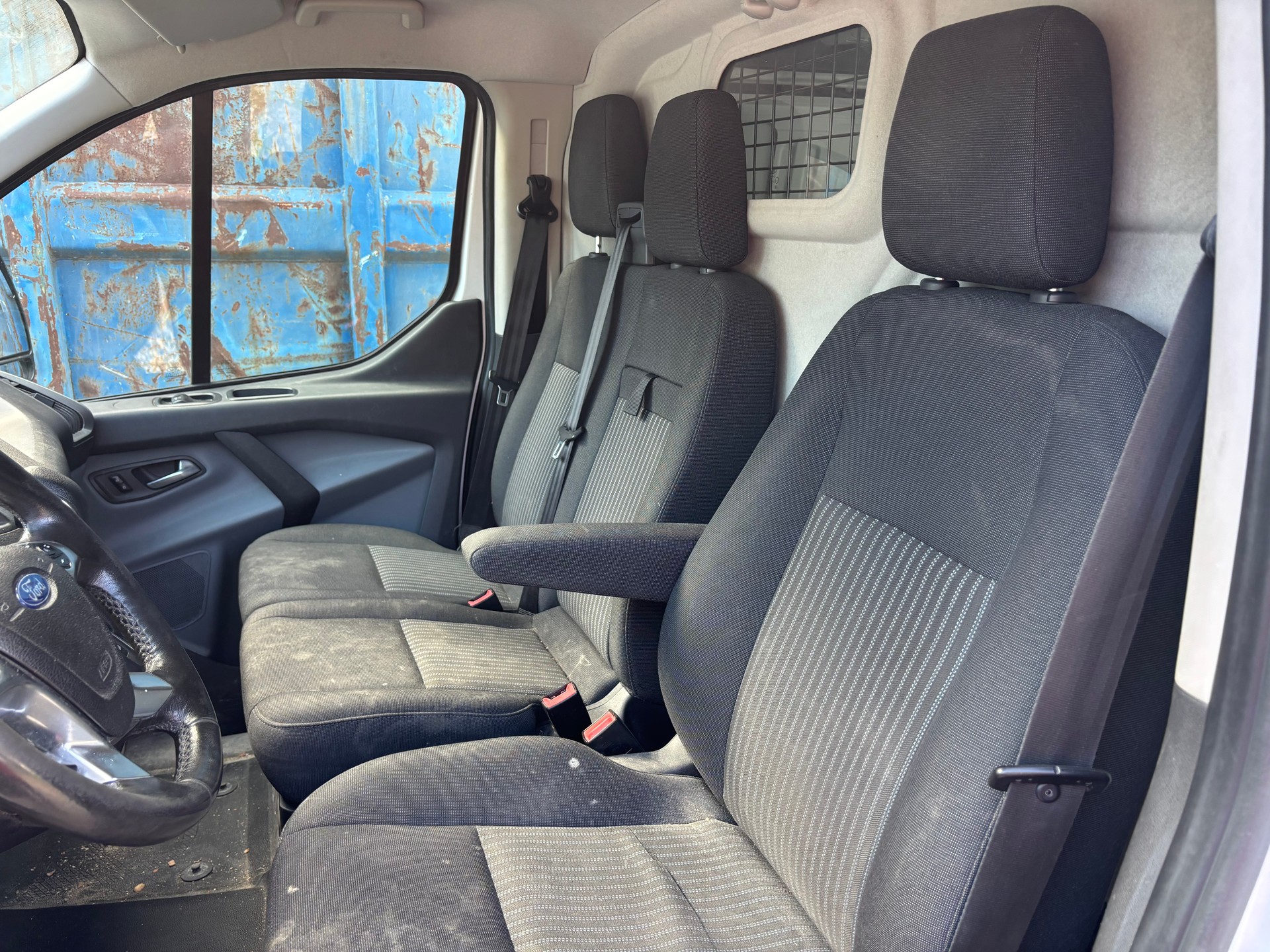 FORD Transit Custom Van 310 L1H1 Trend SelectShift A-image-11