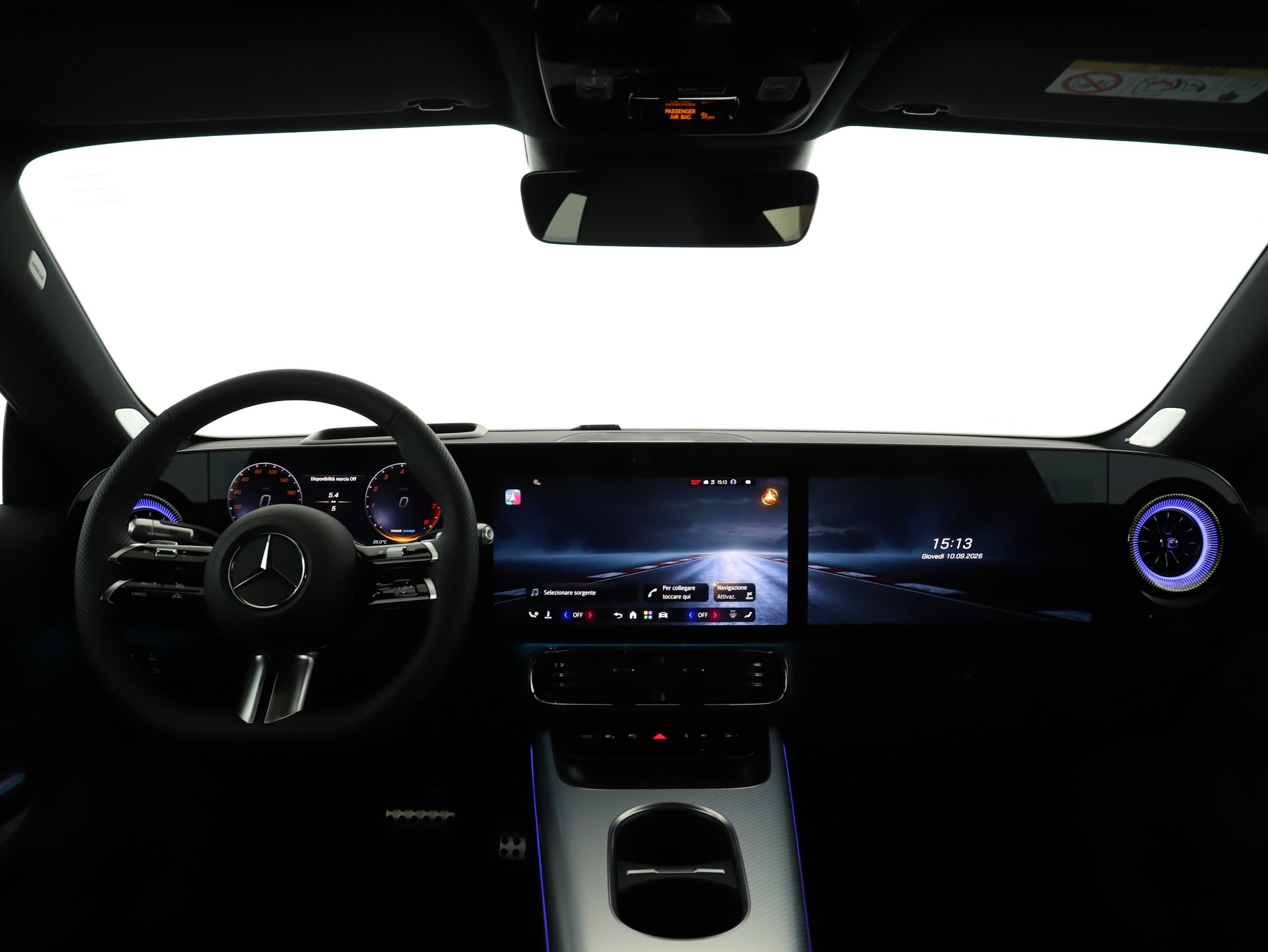 MERCEDES-BENZ CLA 220 8G-DCT 4Matic-image-13