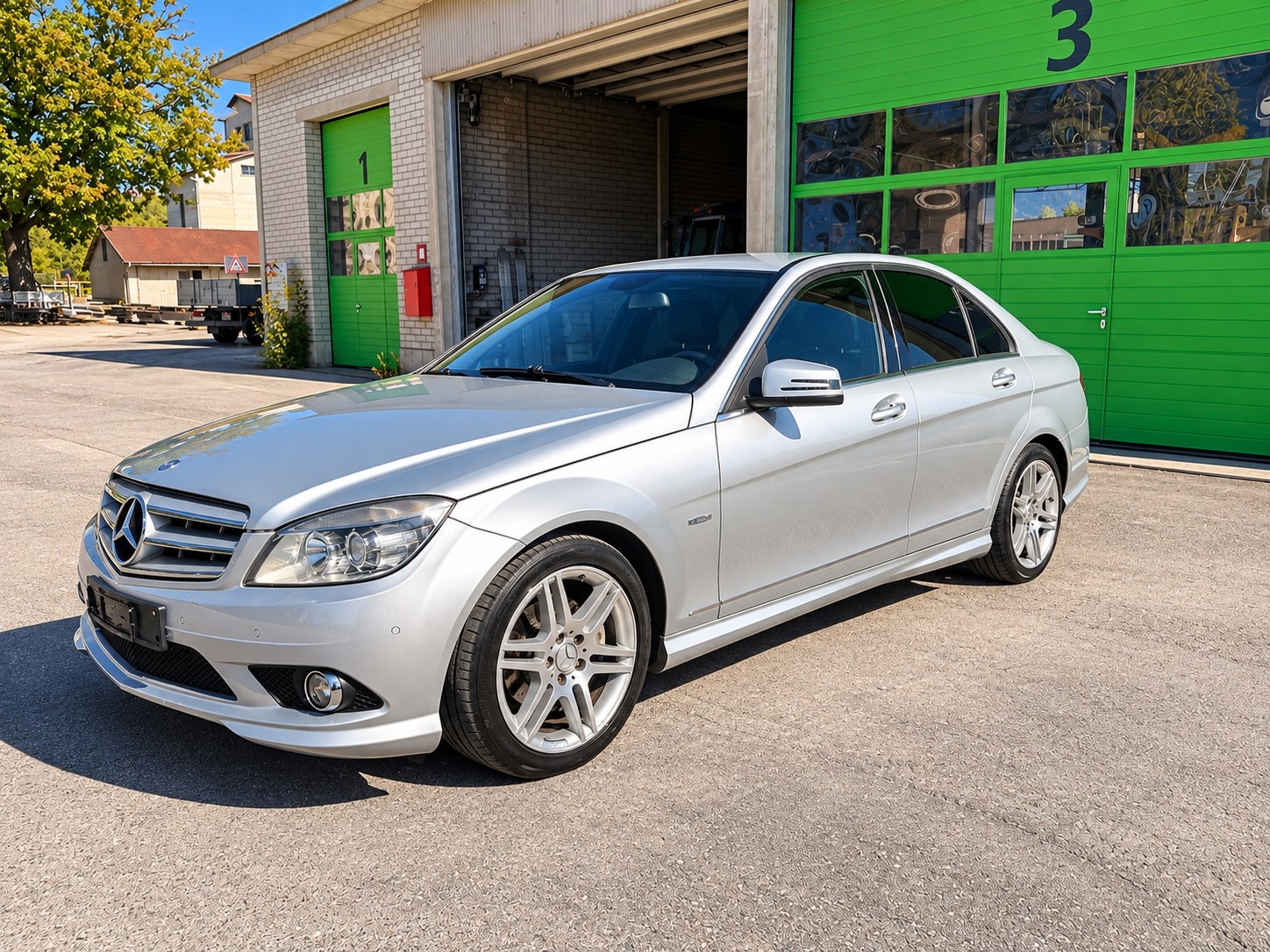 MERCEDES-BENZ C 250-image-1