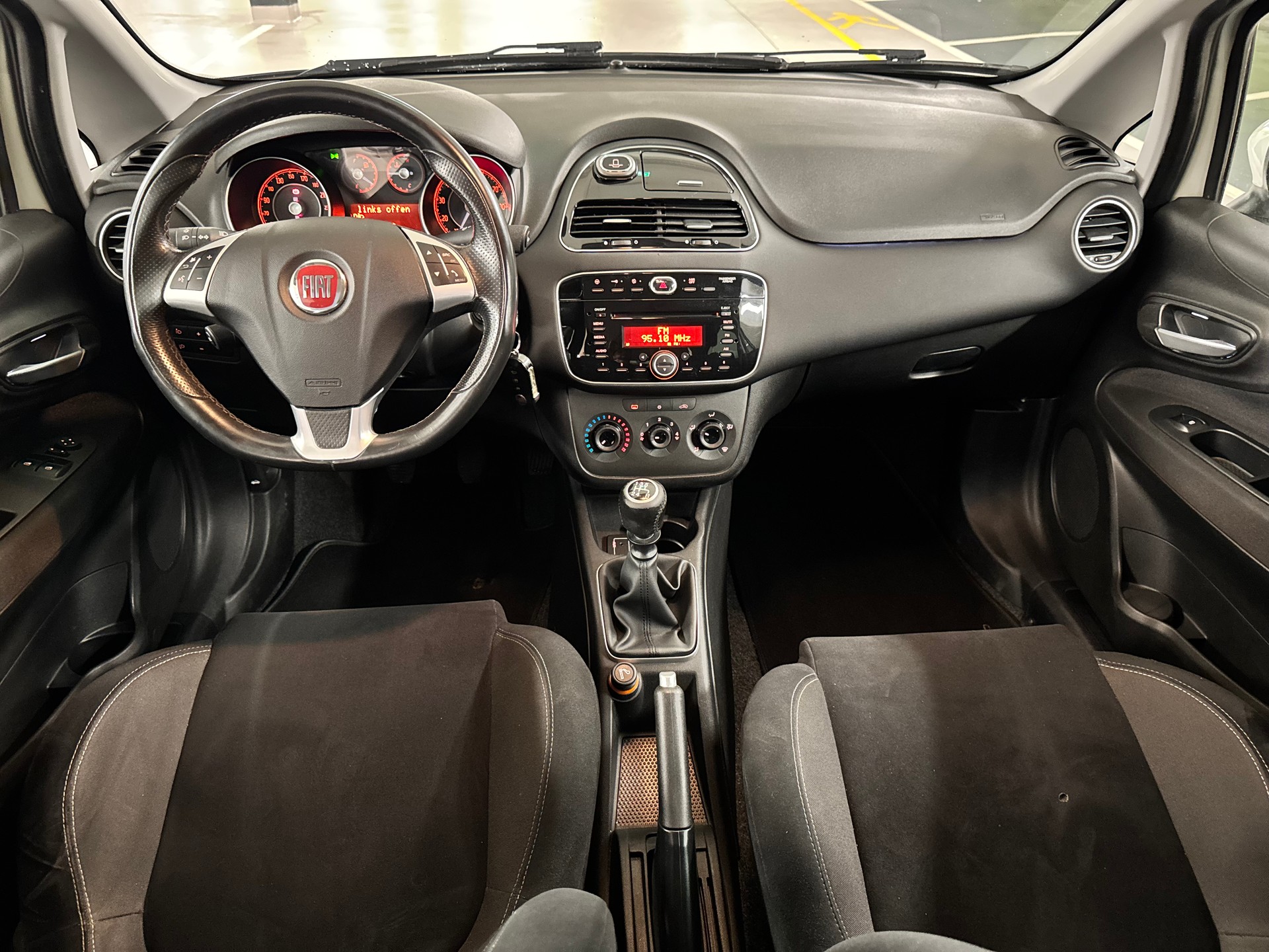 FIAT Punto 1.2 Young-image-10