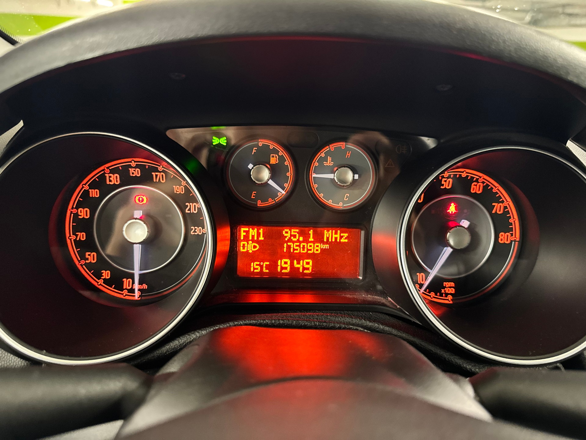 FIAT Punto 1.2 Young-image-13
