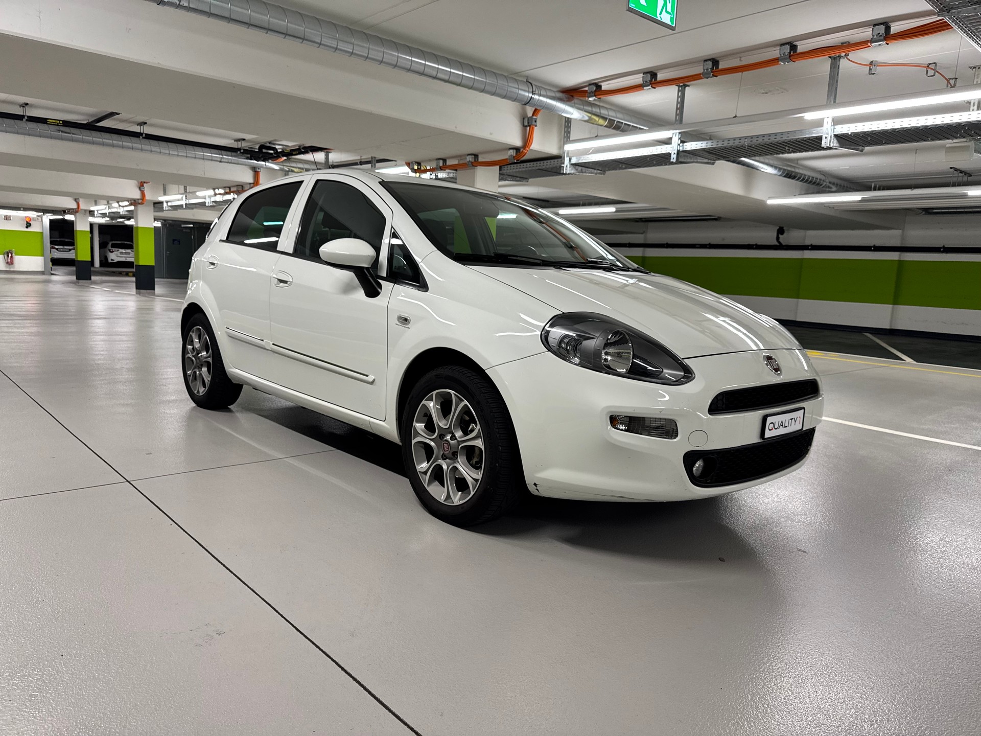 FIAT Punto 1.2 Young-image-2