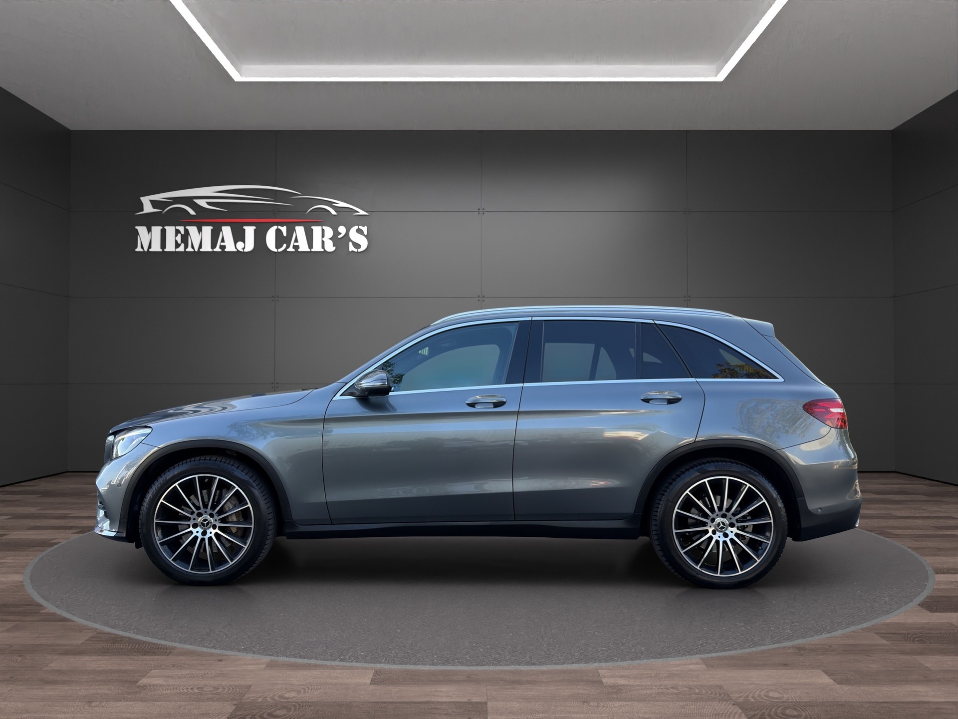 MERCEDES-BENZ GLC 250 d AMG Line 4Matic 9G-Tronic AHK-image-4