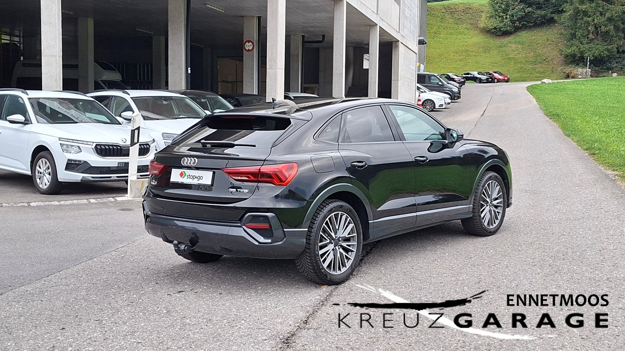 AUDI Q3 Sportback 35 TFSI Attraction S-tronic *Anhängerkupplung+8-fach bereift*-image-5