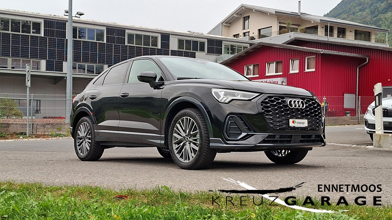 AUDI Q3 Sportback 35 TFSI Attraction S-tronic *Anhängerkupplung+8-fach bereift*-image-3