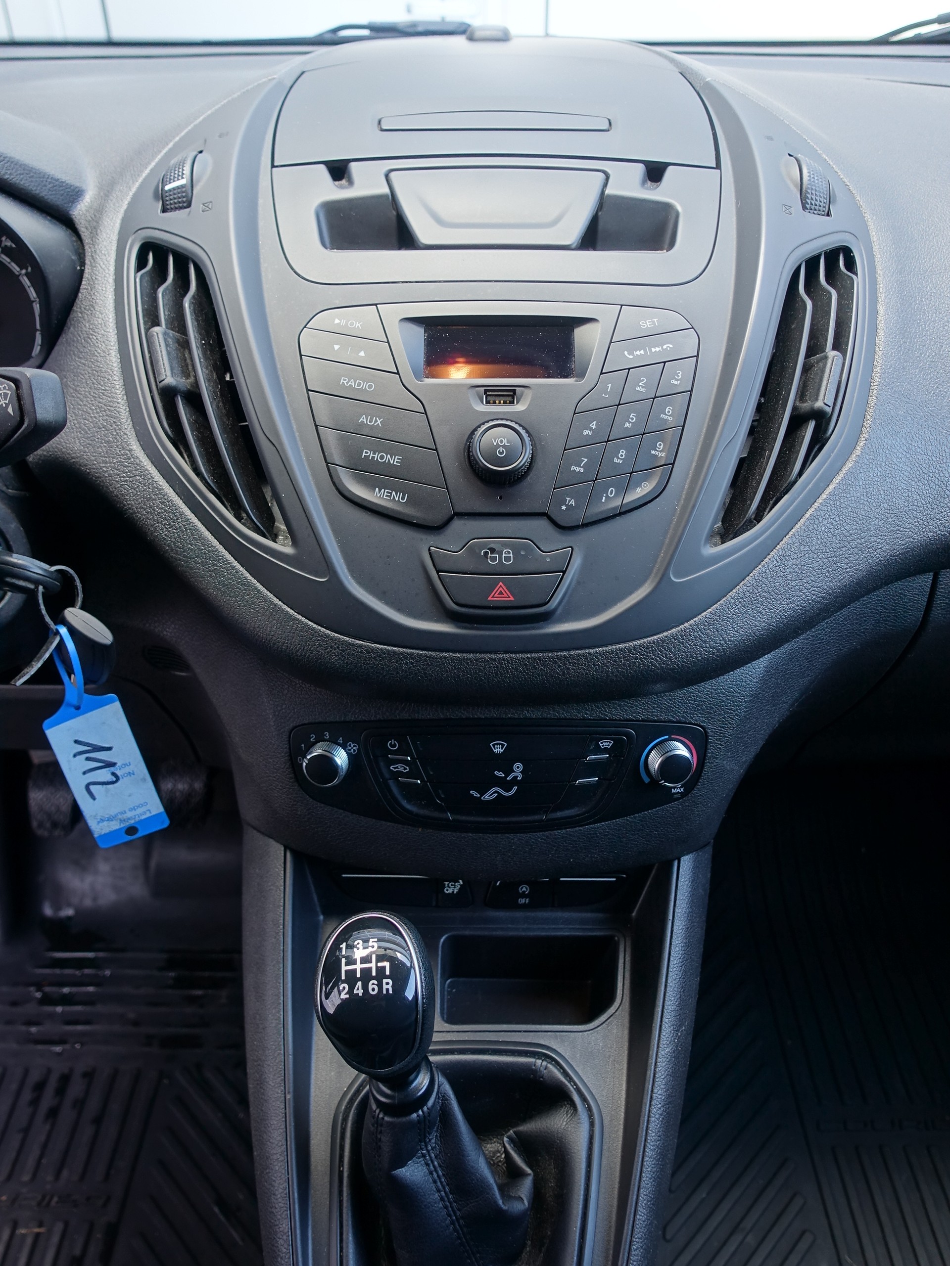 FORD Transit Courier Van 1.0 EcoBoost Trend-image-11