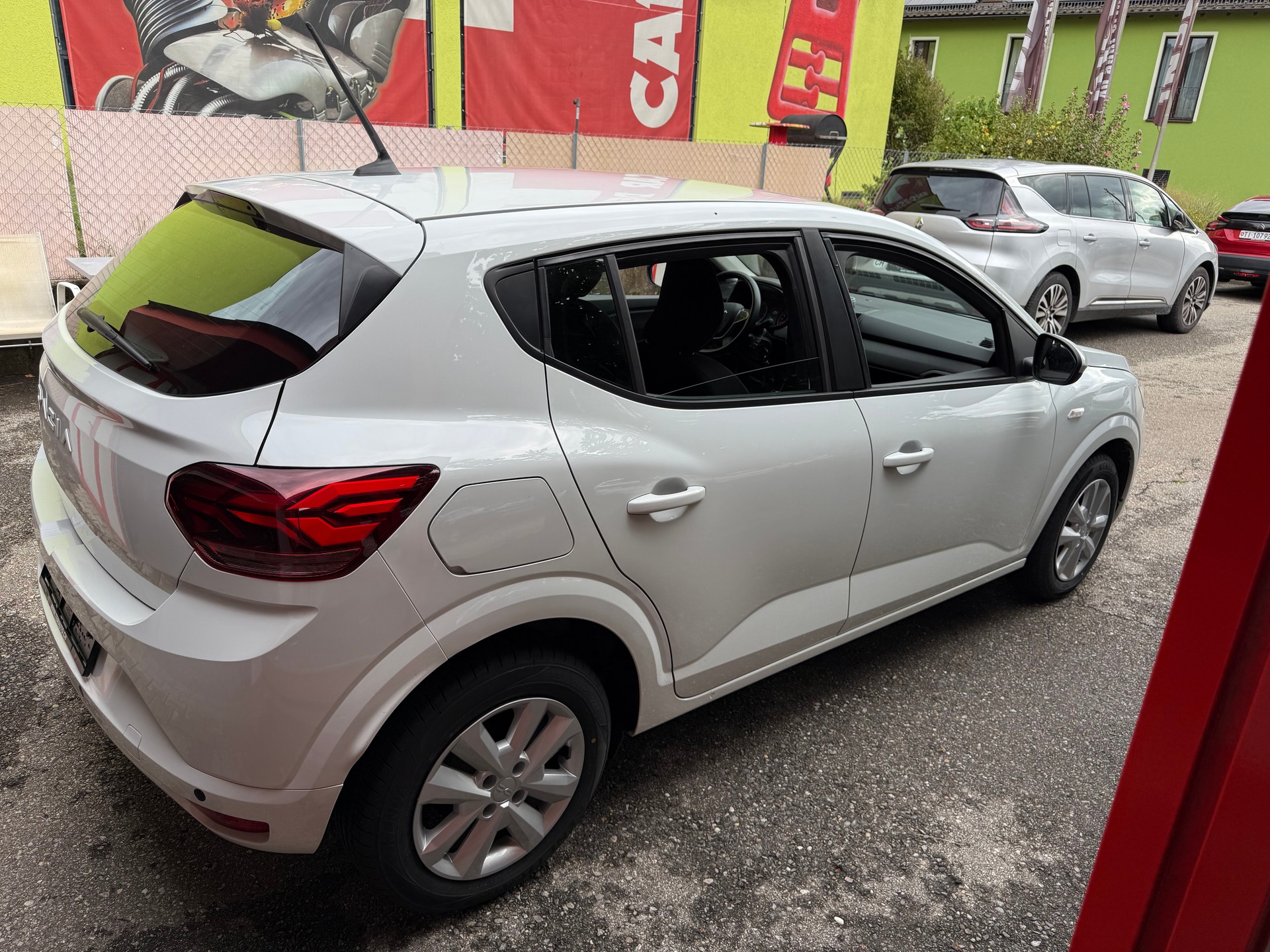 DACIA Sandero TCe 90 Expression CVT-image-2