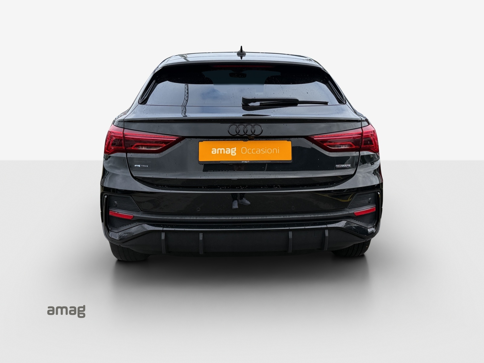 AUDI Q3 Sportback 35 TDI S line Attraction quattro S-tronic-image-3