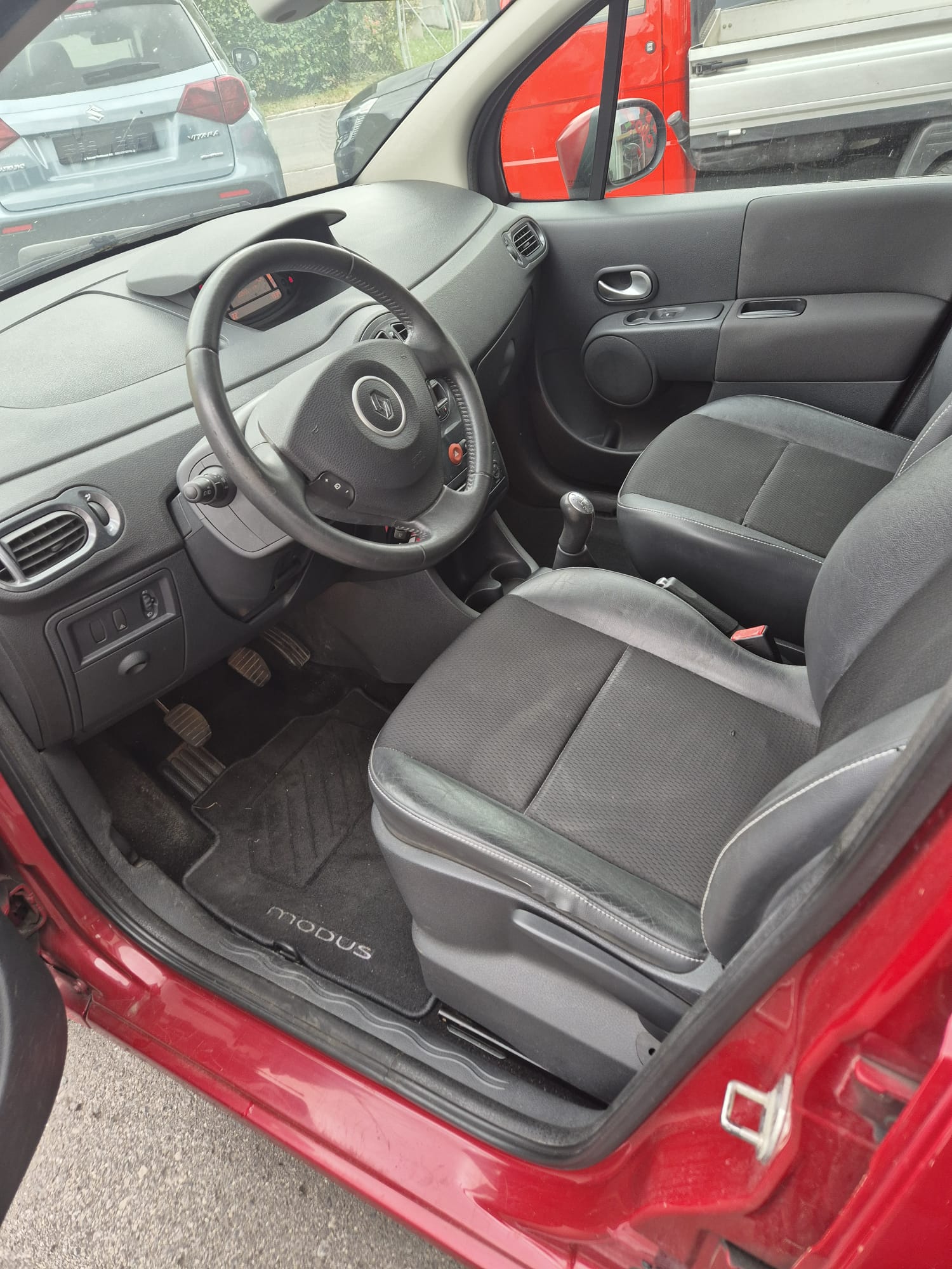 RENAULT Modus 1.2 16V T Dynamique-image-7