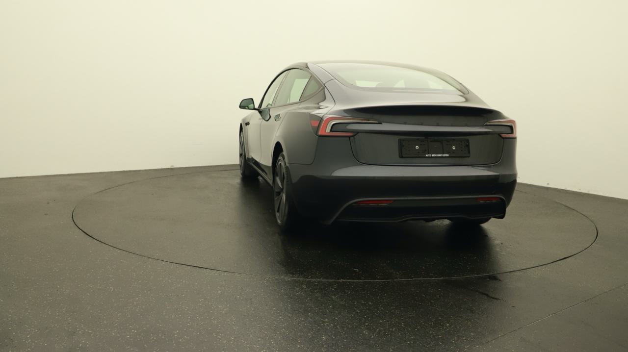 TESLA Model 3 Long Range RWD-image-3