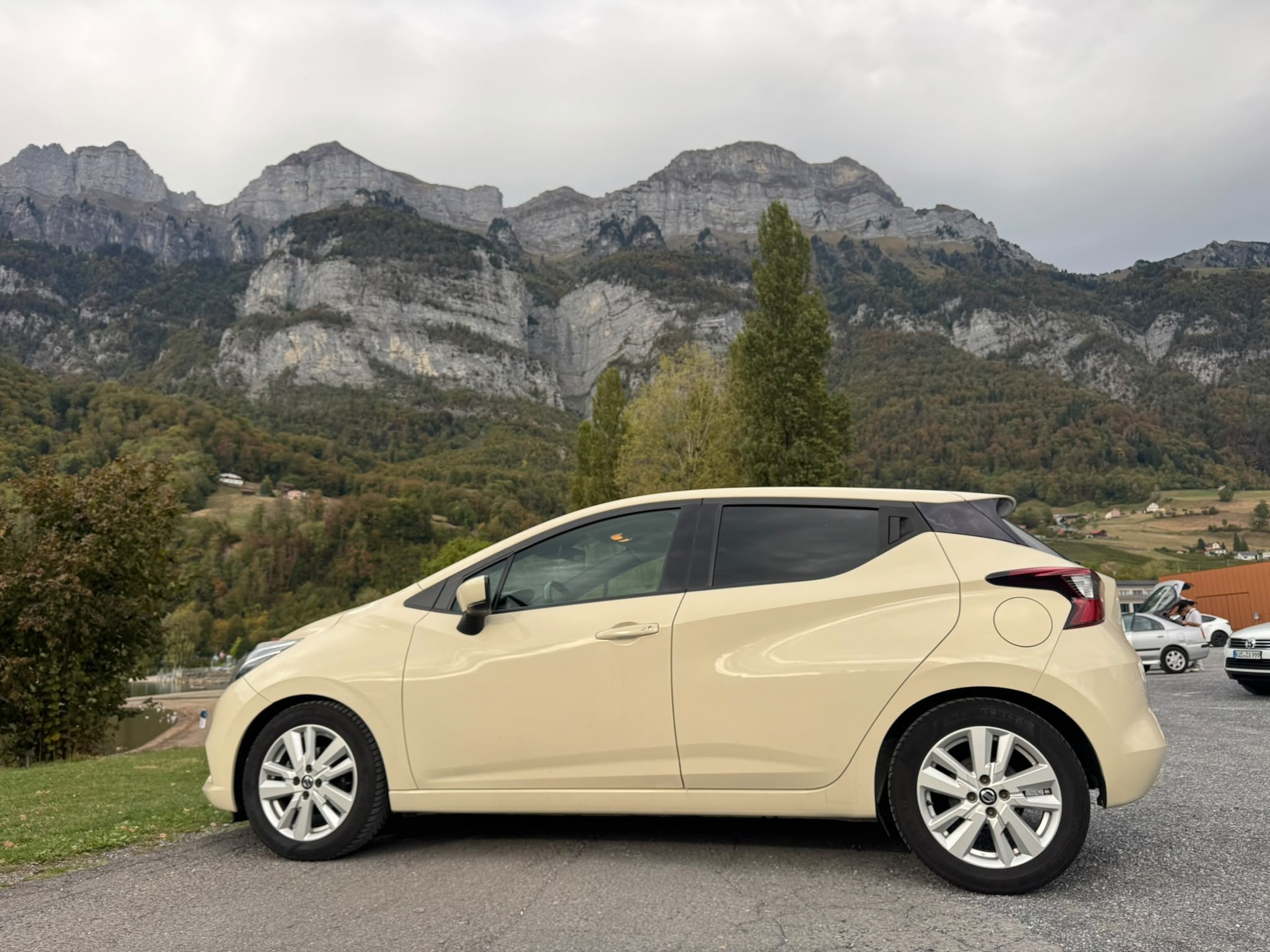 NISSAN Micra IG-T 100 n-connecta Xtronic-image-5