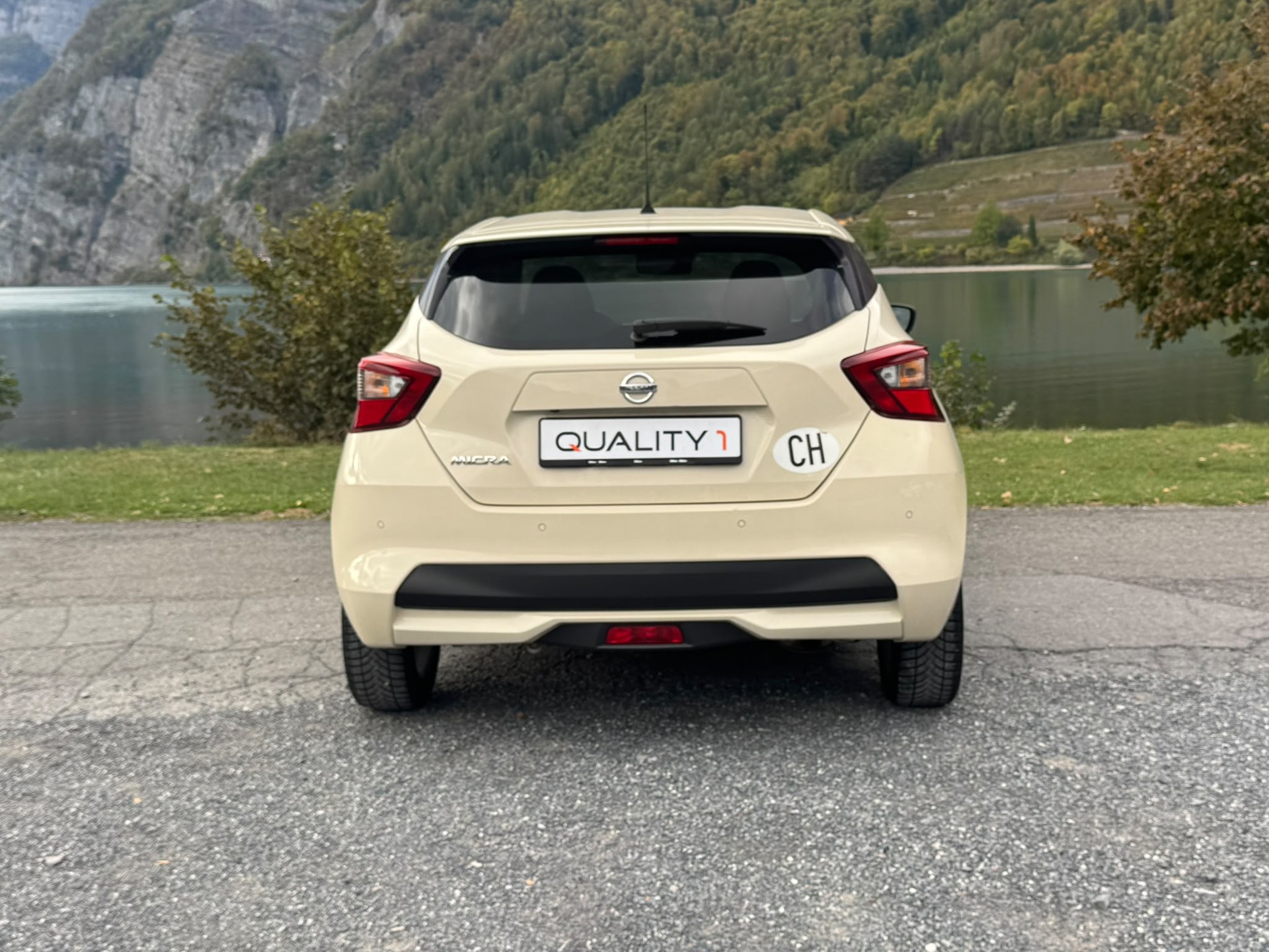 NISSAN Micra IG-T 100 n-connecta Xtronic-image-8
