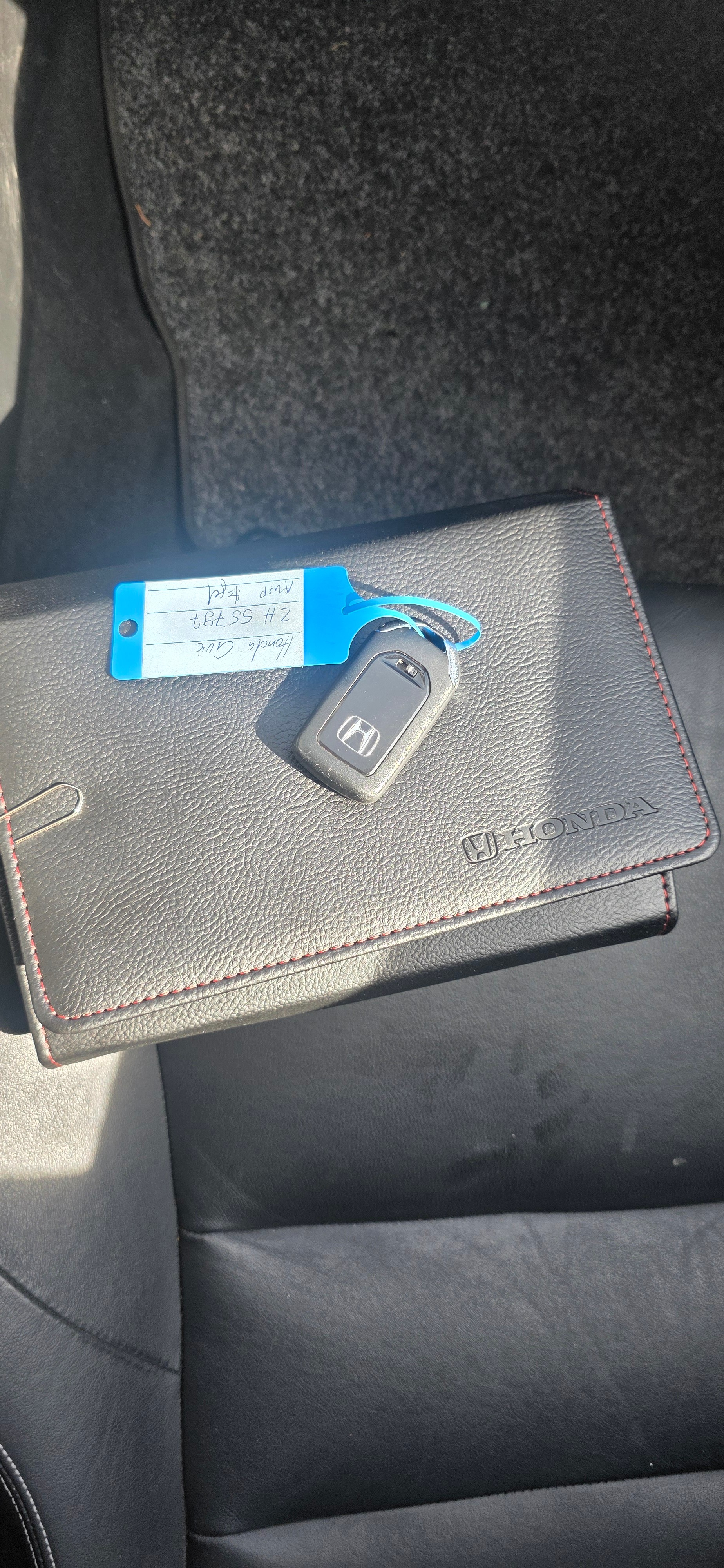 HONDA Civic 1.8 i-VTEC Executive Automat-image-9