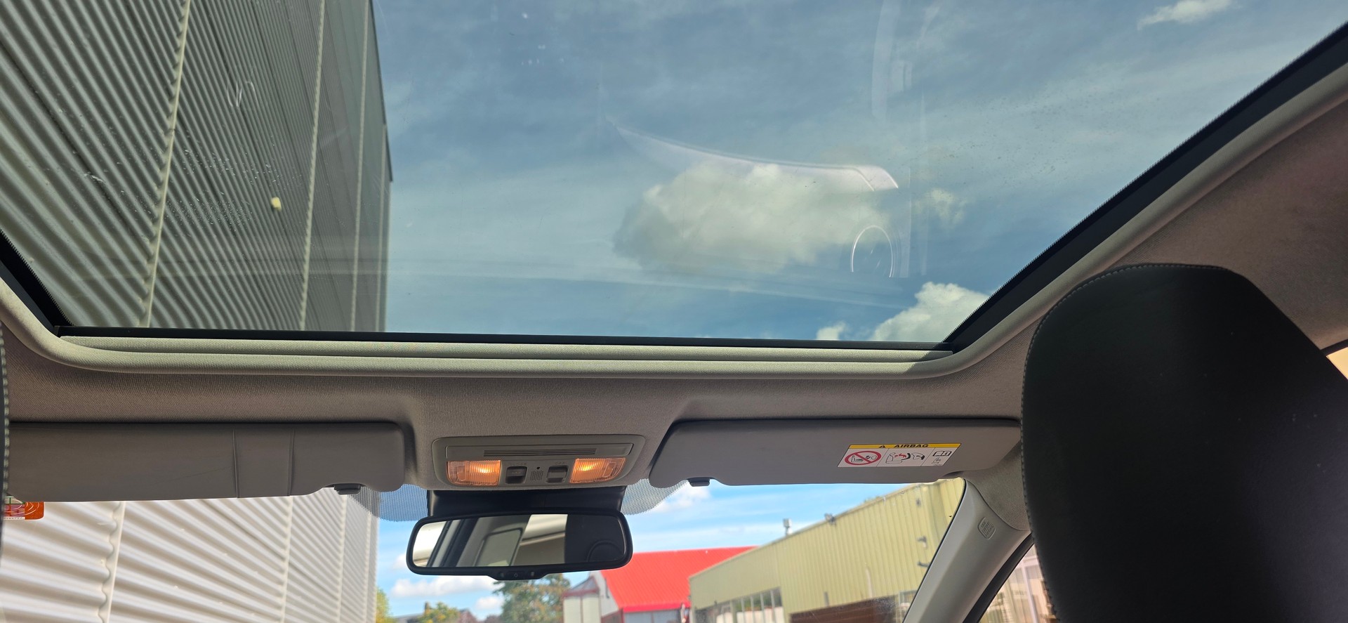 HONDA Civic 1.8 i-VTEC Executive Automat-image-6