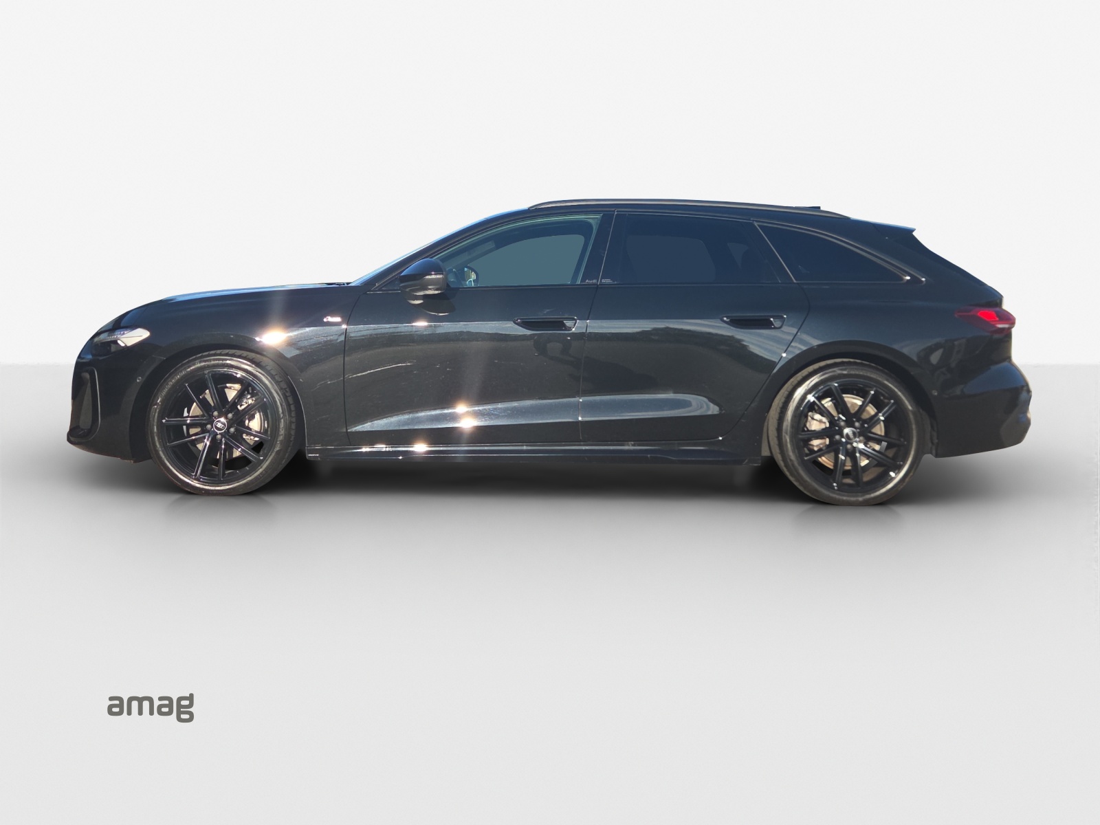 AUDI A5 Avant TFSI quattro 150 kW S tronic-image-1