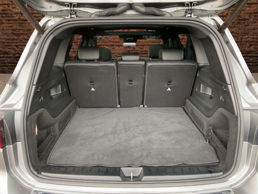 MERCEDES-BENZ EQB 350 AMG Line 4Matic-image-6