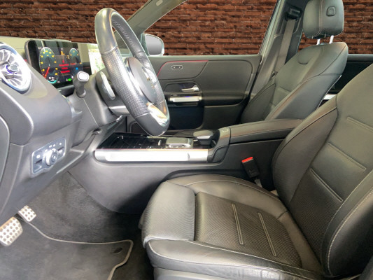 MERCEDES-BENZ EQB 350 AMG Line 4Matic-image-10