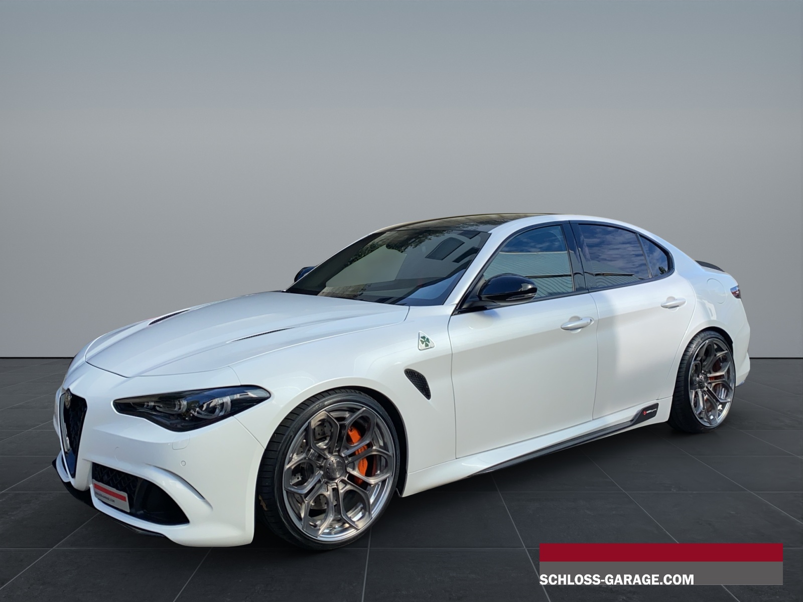 ALFA ROMEO Giulia 2.9 V6 510 AT Quadr-image-0