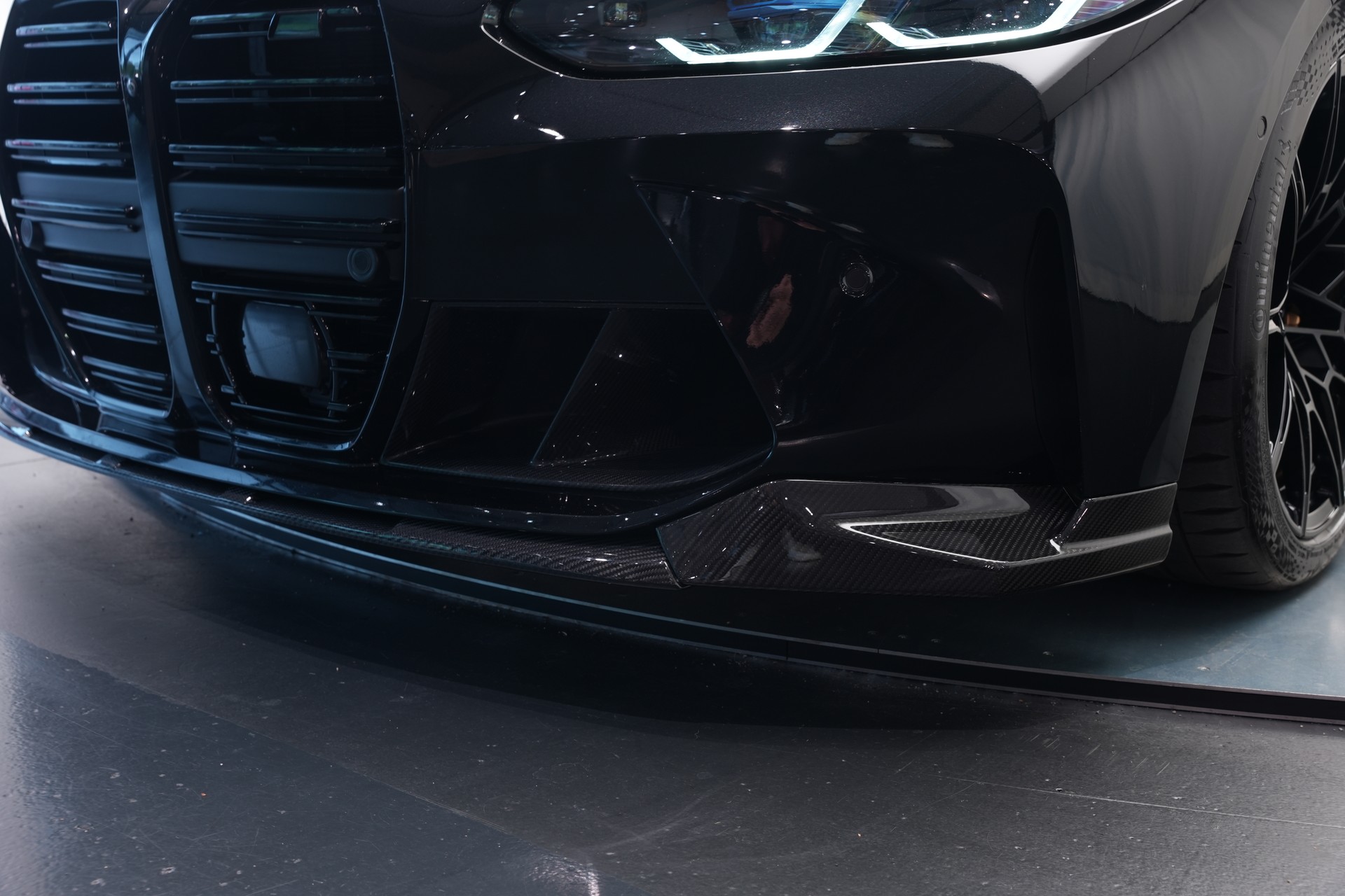 BMW M3 Competition M xDrive *Keramik* *Carbon* *CH-Fahrzeug*-image-62