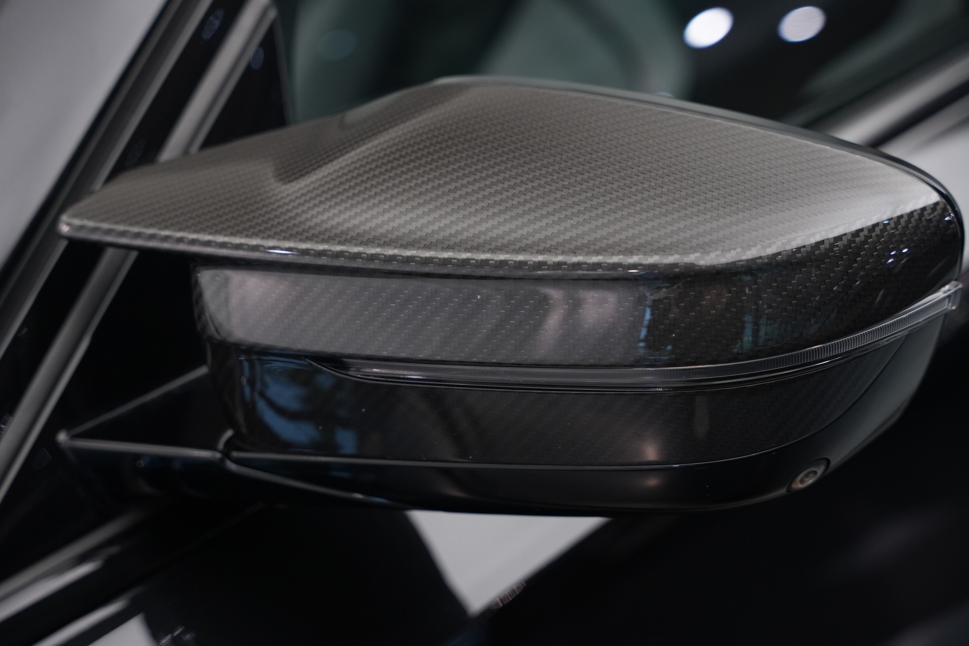 BMW M3 Competition M xDrive *Keramik* *Carbon* *CH-Fahrzeug*-image-54