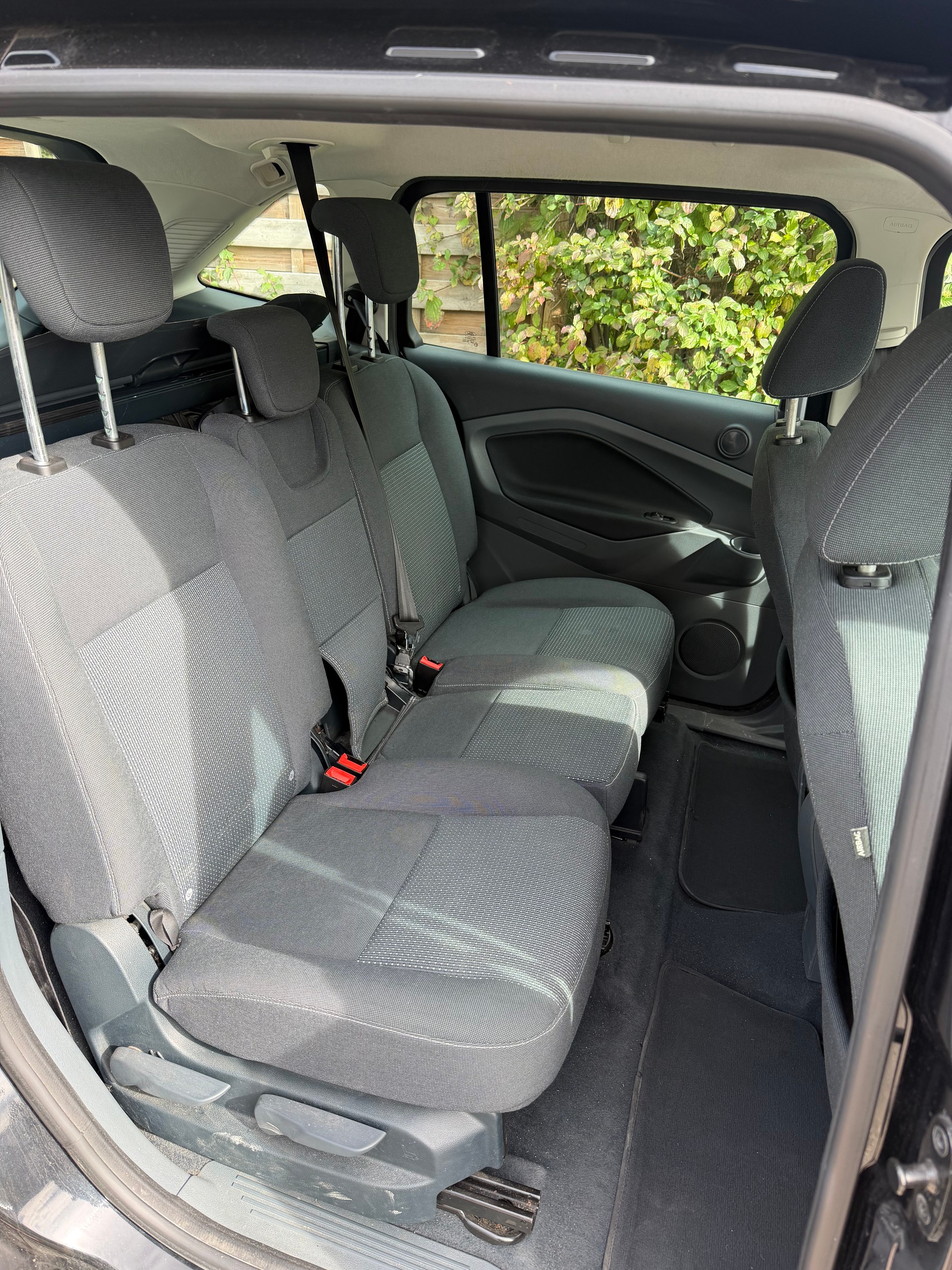 FORD Grand C-Max 1.0 SCTi Titanium-image-7