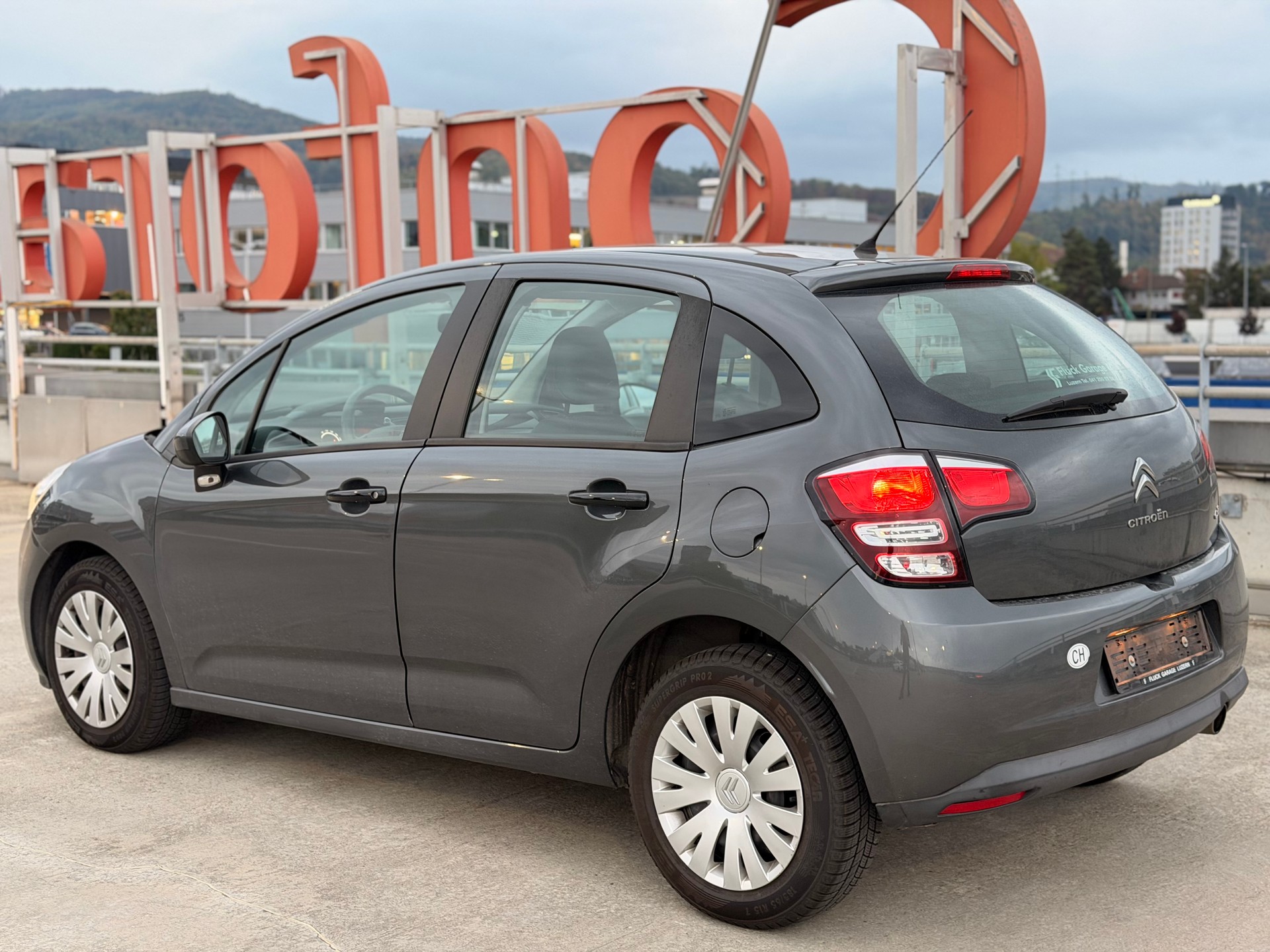 CITROEN C3 1.2i Exclusive-image-6