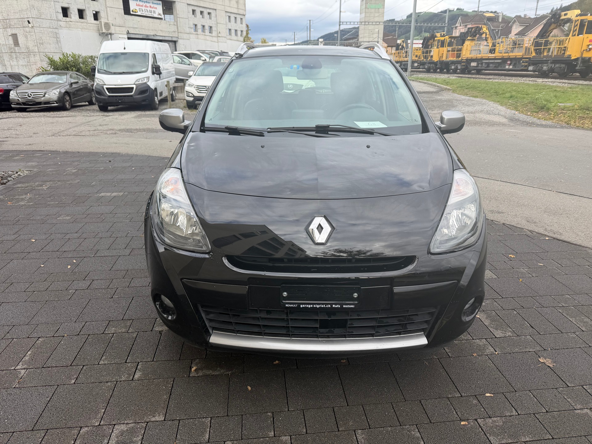 RENAULT Clio Grandtour 1.2 16V Turbo Yahoo-image-3