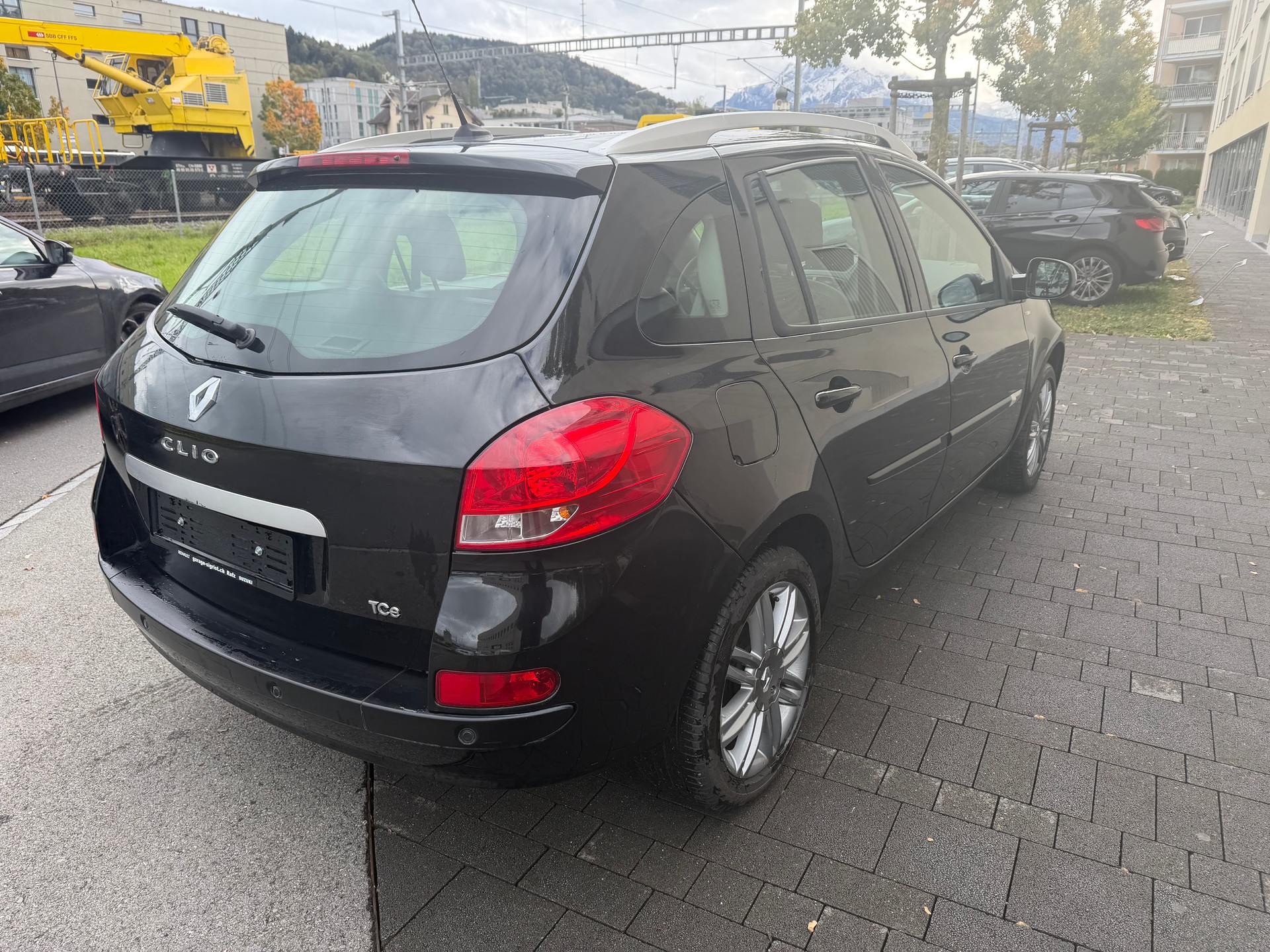 RENAULT Clio Grandtour 1.2 16V Turbo Yahoo-image-1