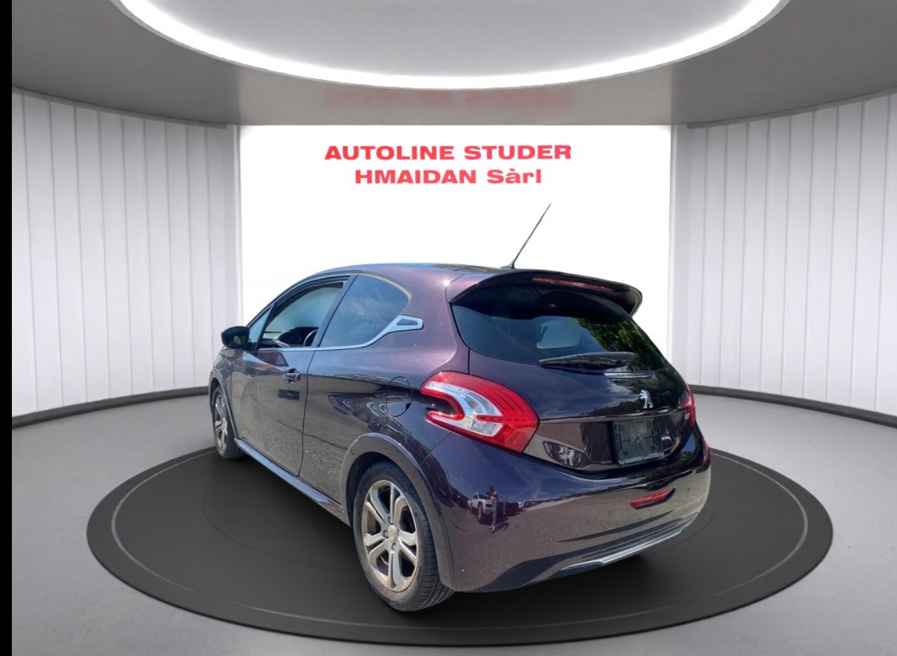 PEUGEOT 208 1.6 Turbo XY-image-3