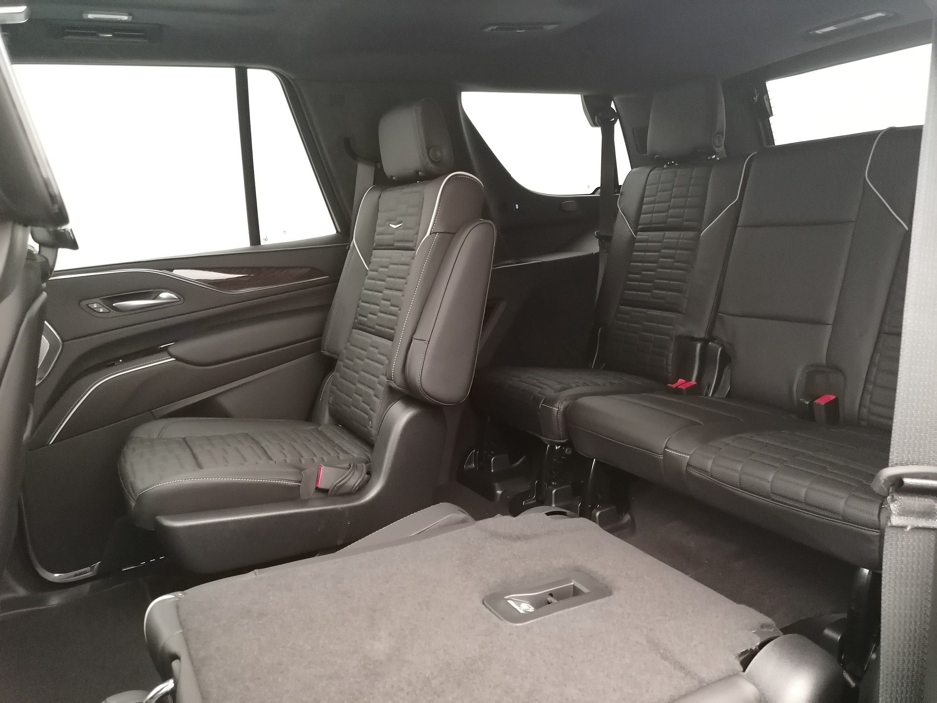 CADILLAC Escalade Premium Luxury Platinum AWD-image-13