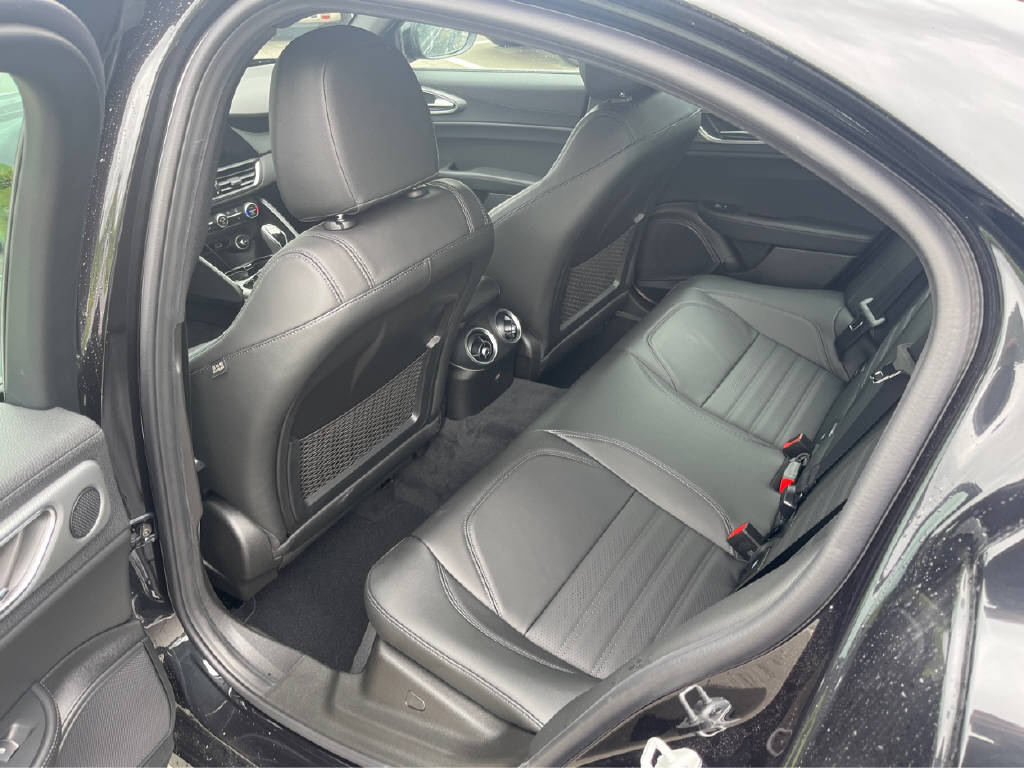 ALFA ROMEO Giulia 2.0 Q4 Sprint Edition-image-5