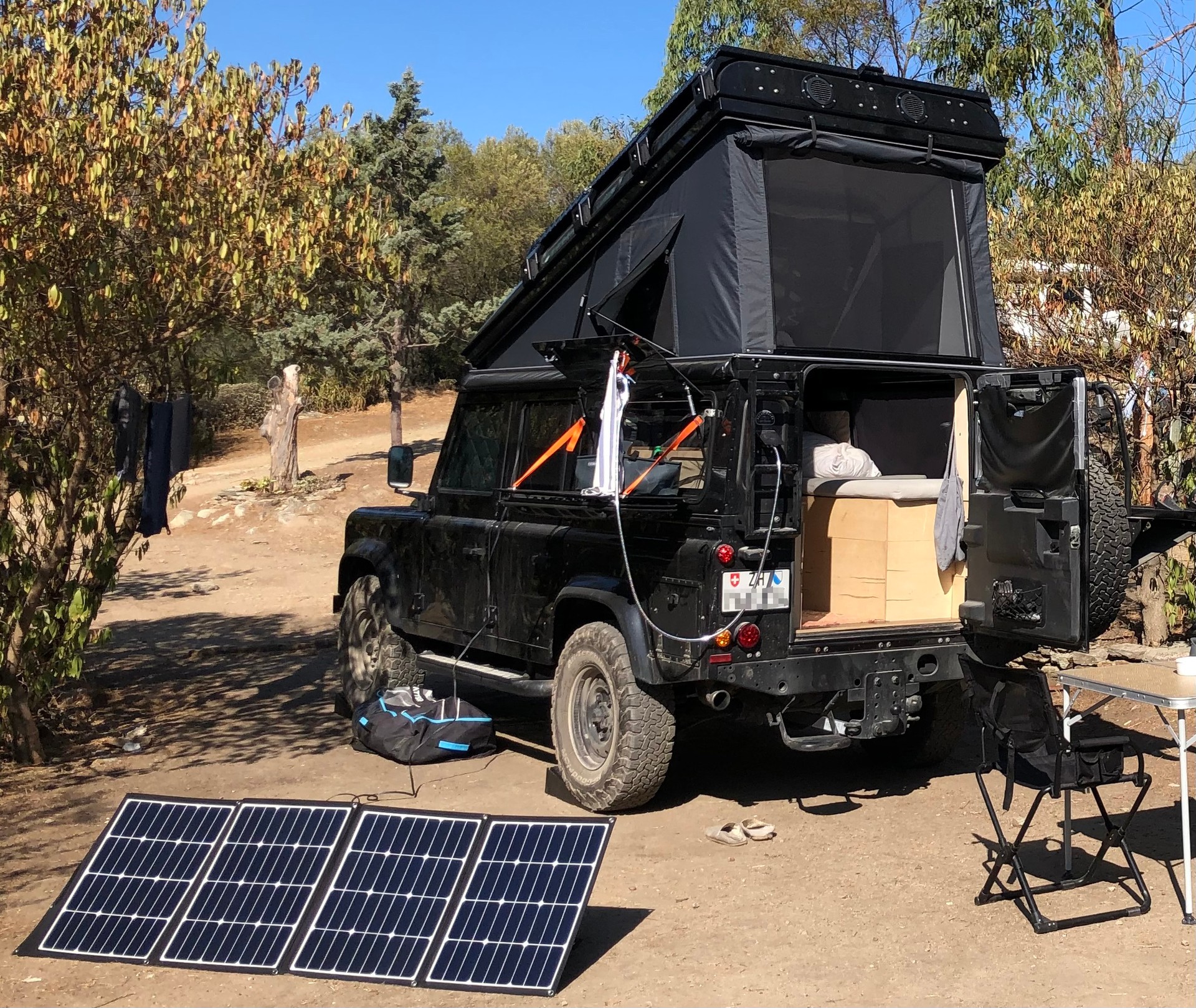 LAND ROVER 110 TD4 Wohnmobil mit Hubdach-image-4