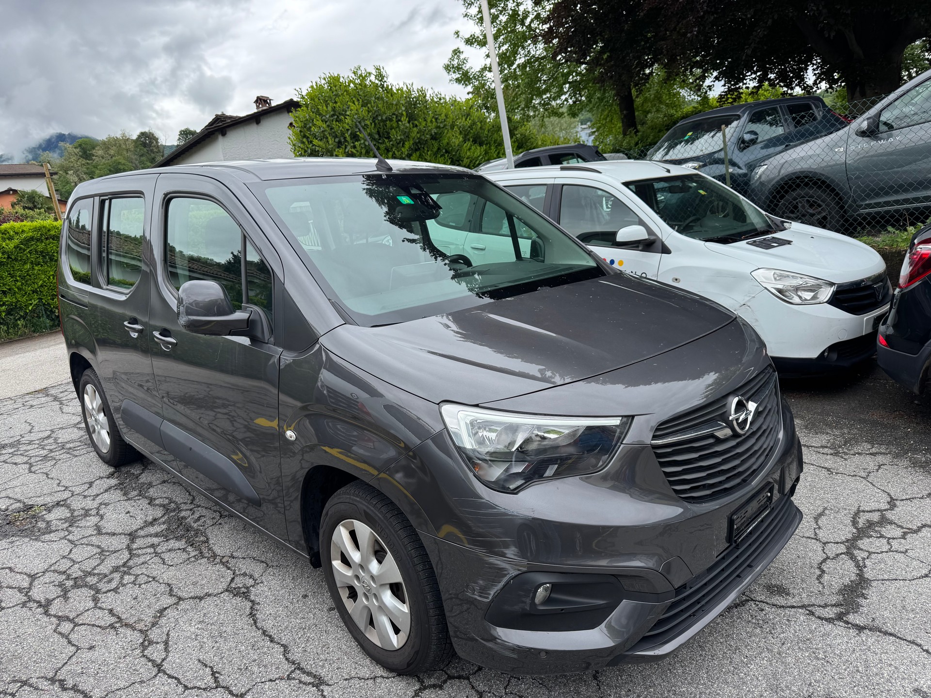 OPEL Combo Life 1.5 Enjoy-image-2