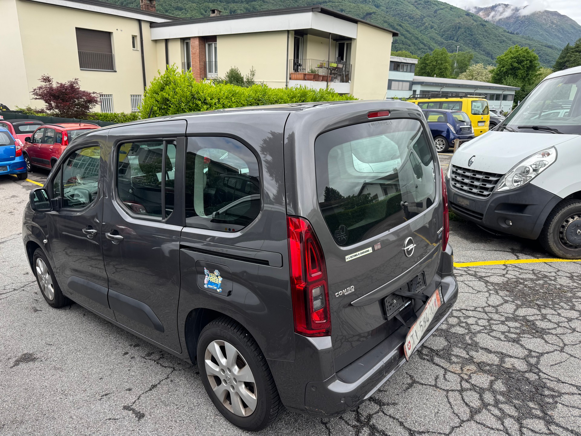 OPEL Combo Life 1.5 Enjoy-image-5