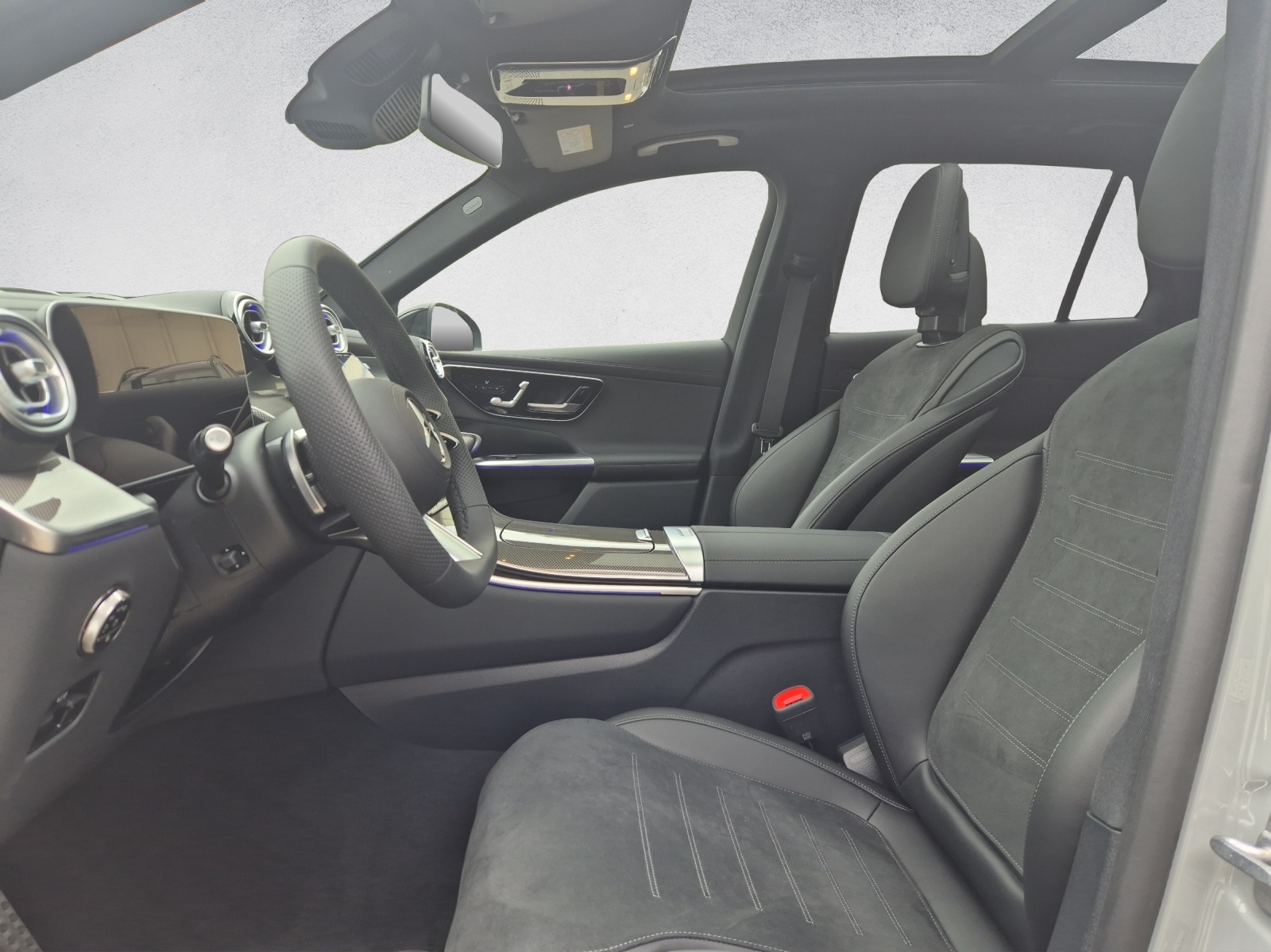 MERCEDES-BENZ GLC 300 AMG Line 4Matic-image-8