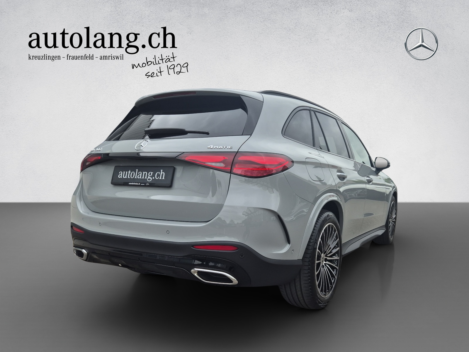 MERCEDES-BENZ GLC 300 AMG Line 4Matic-image-3