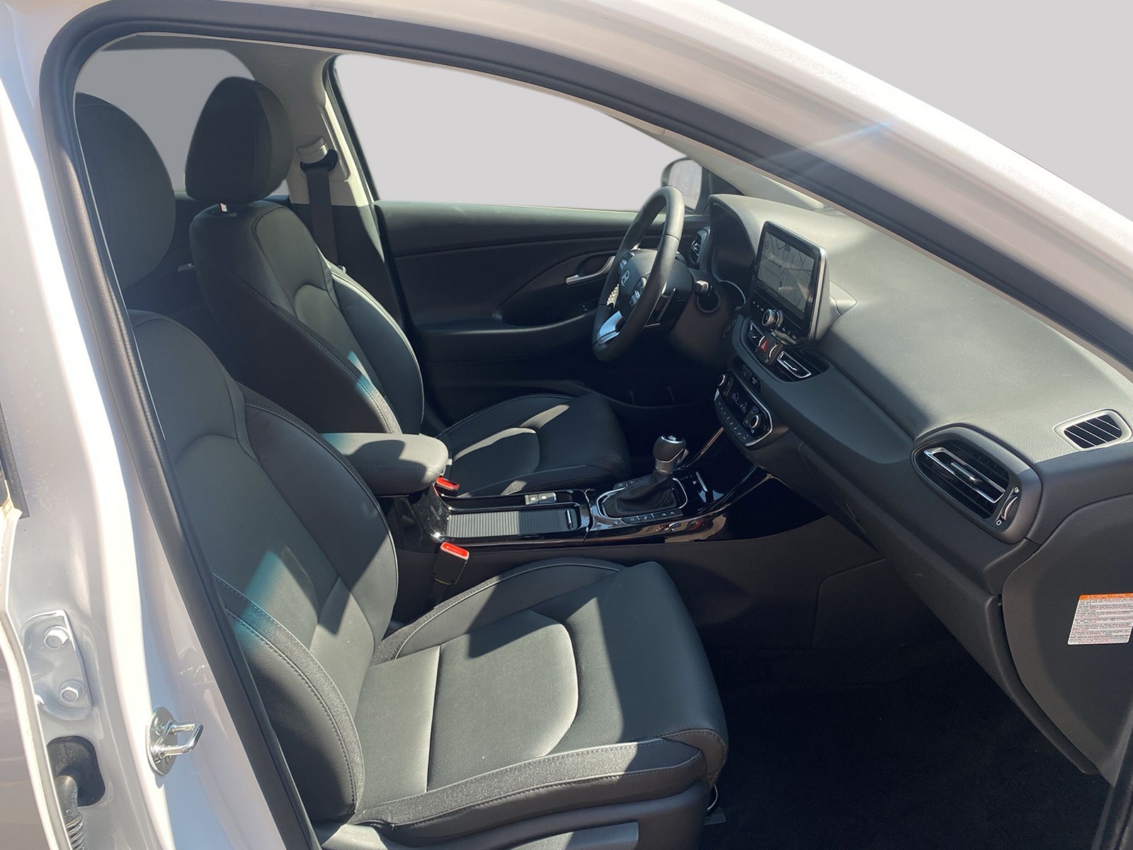 HYUNDAI i30 1.5 T-GDi Vertex 48V MH DCT-image-11
